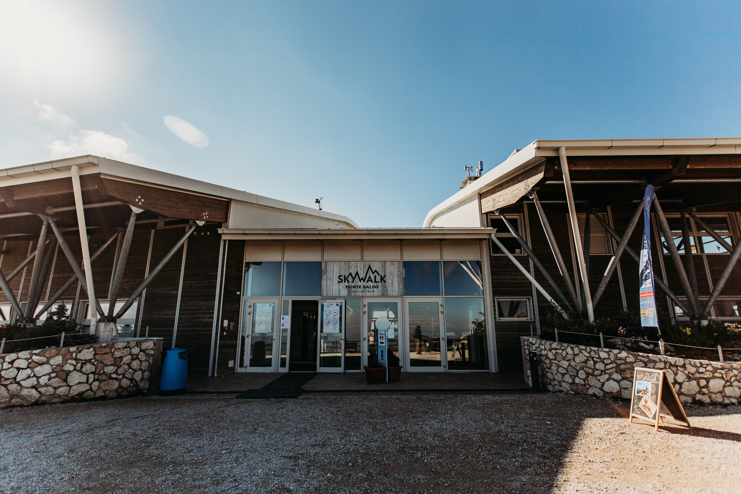 The atmosphere of Lake Garda