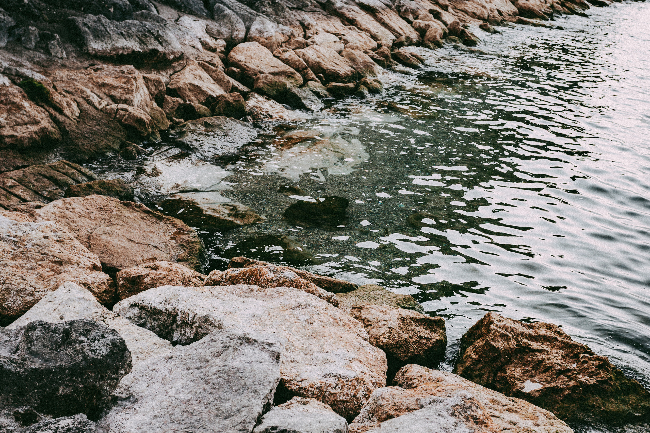 The atmosphere of Lake Garda