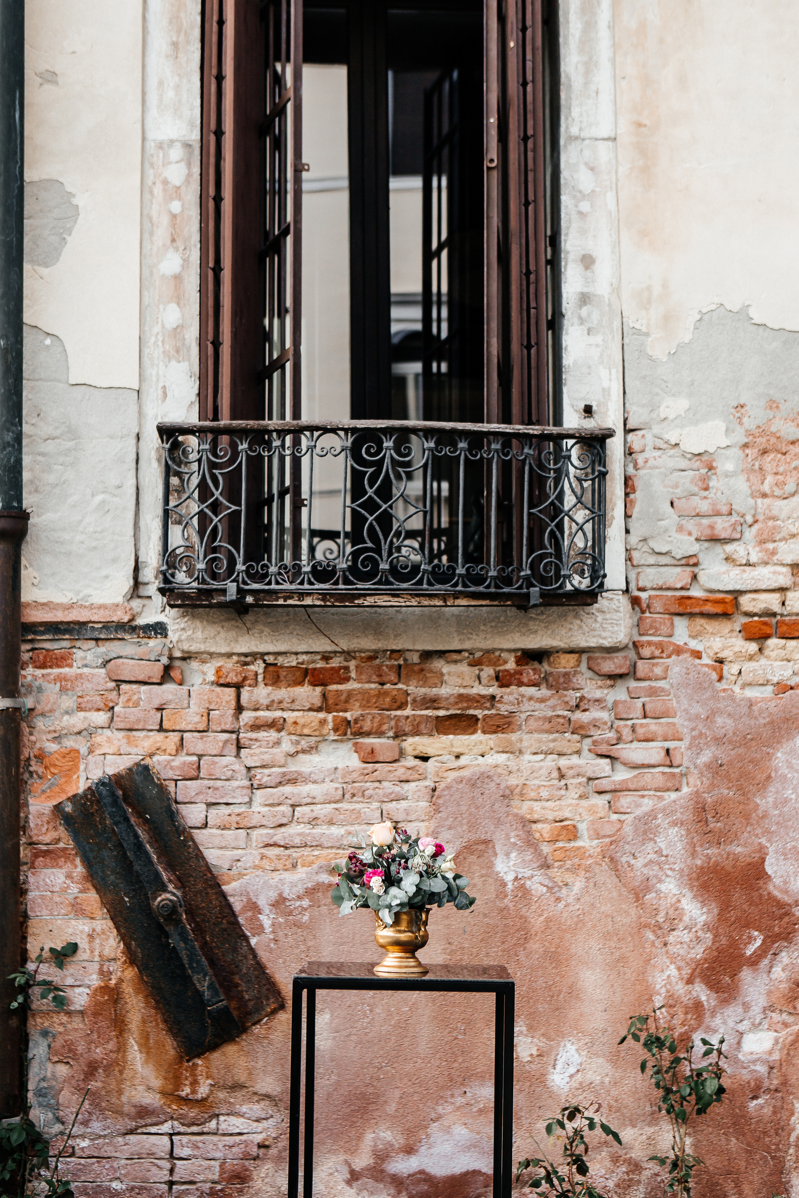The wonderful party in the ancient palazzo of Venice