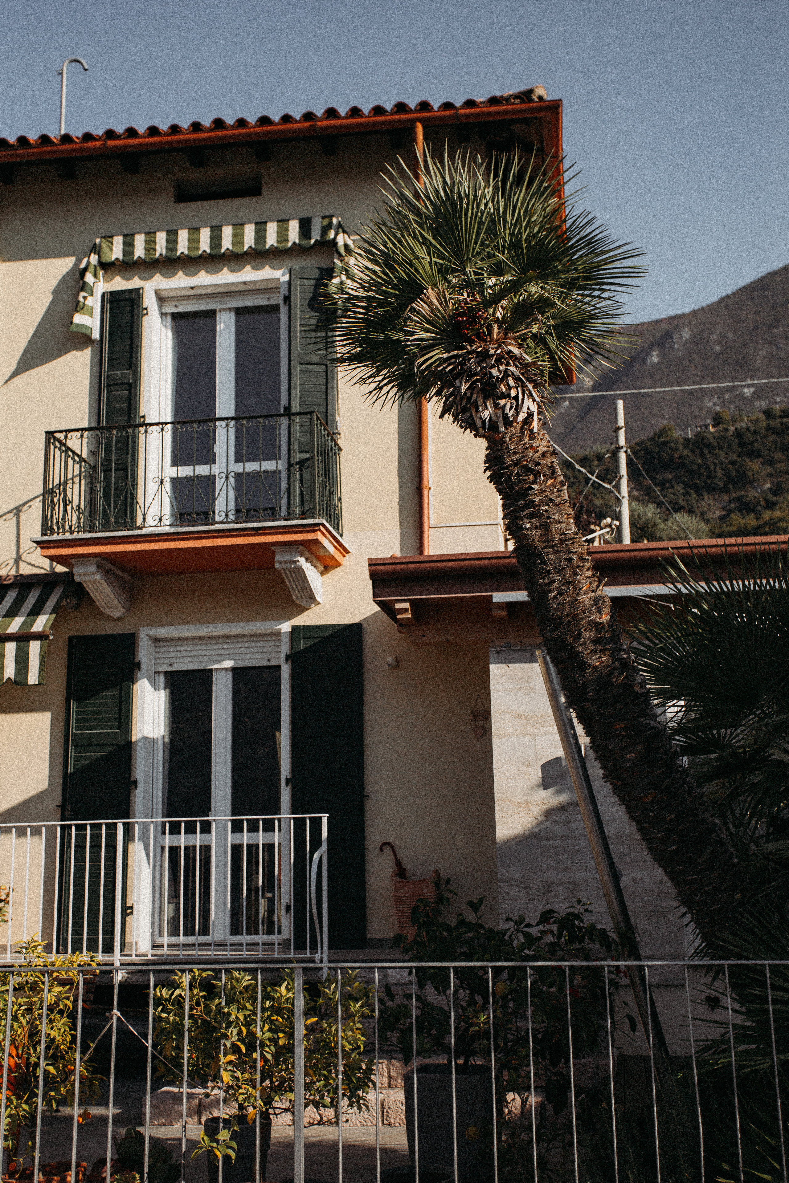 The atmosphere of Lake Garda