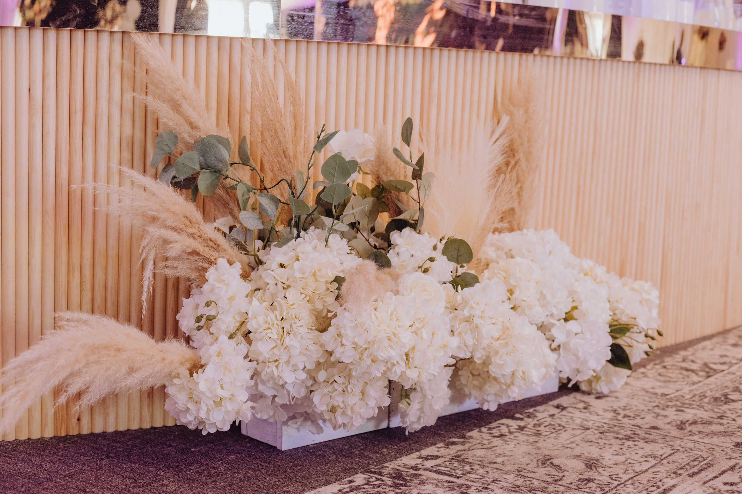 Alexandru & Maria. Wedding & couple photographer from Romania Rut Vetan