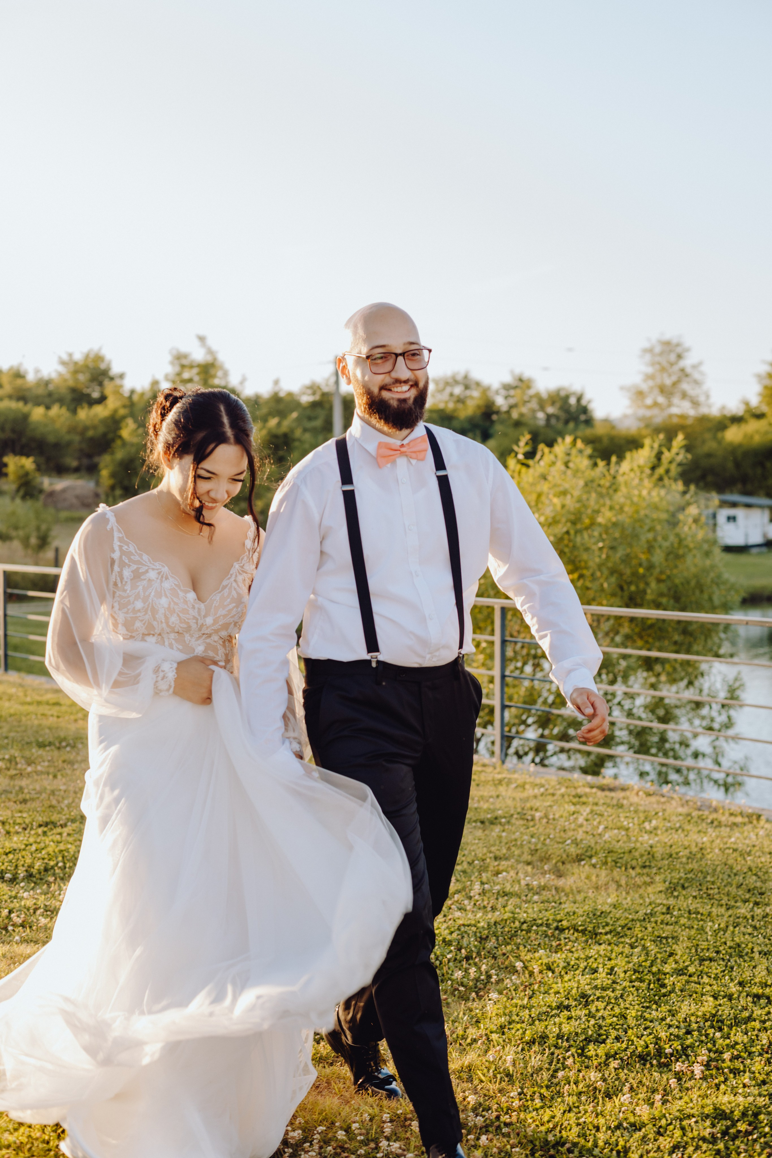 Moise & Delia. Wedding & couple photographer from Romania Rut Vetan