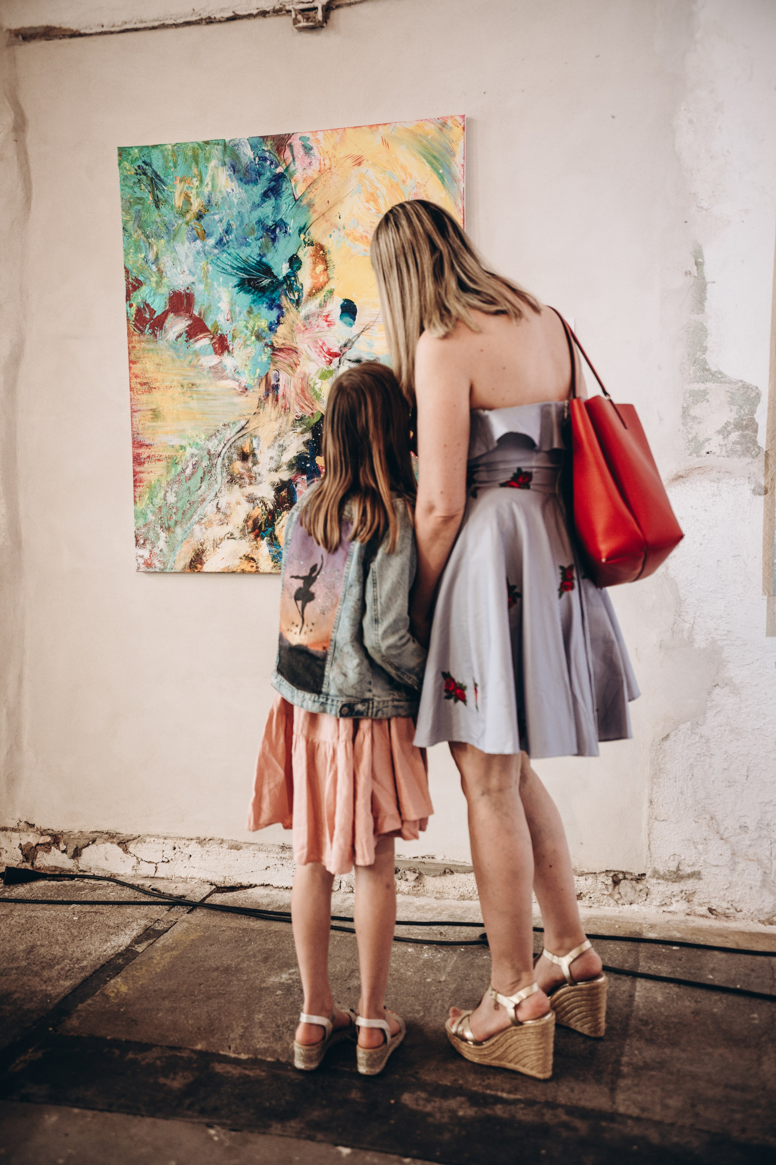 VERNISÁŽ. Dana Lišková — Empatická fotografka | Introspektivní umělkyně | Neurodivergentní koučka| Zakladatelka Artepy.cz