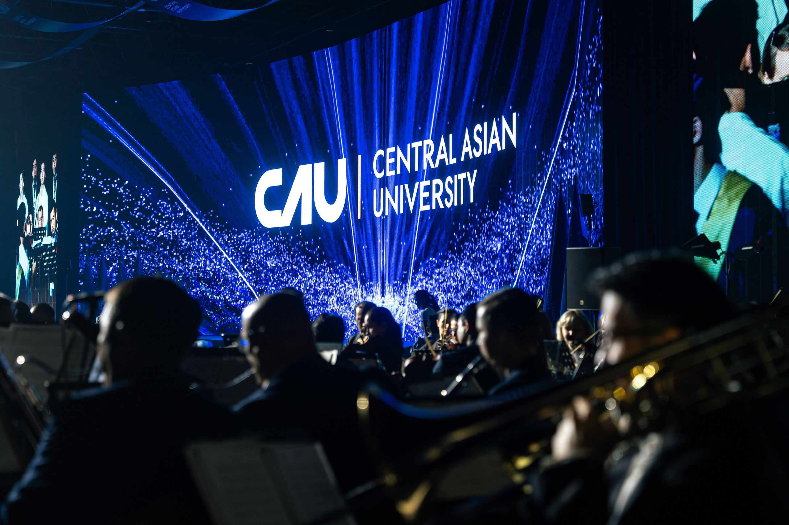 Как Central Asian University провёл одну из самых ярких выпускных церемоний. Георгий Намазов | Фотограф в Ташкенте