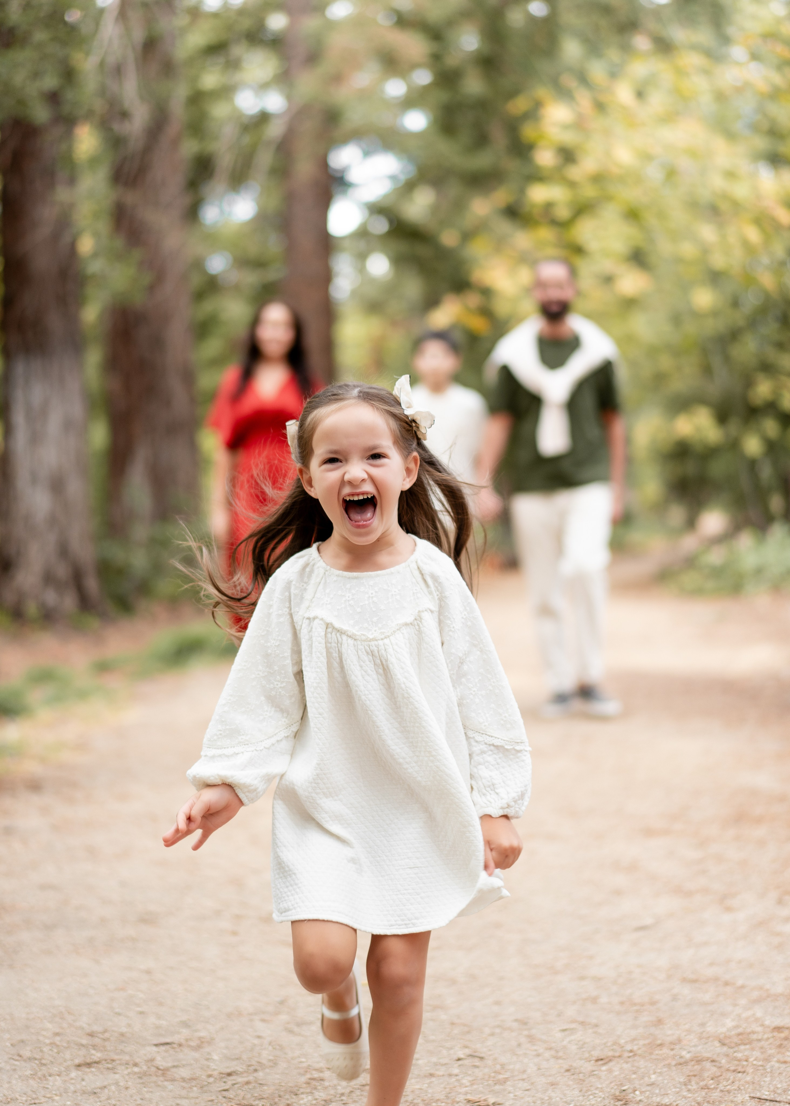 Mikhailov family. Family photographer in Sacramento | Sofia Pavenko
