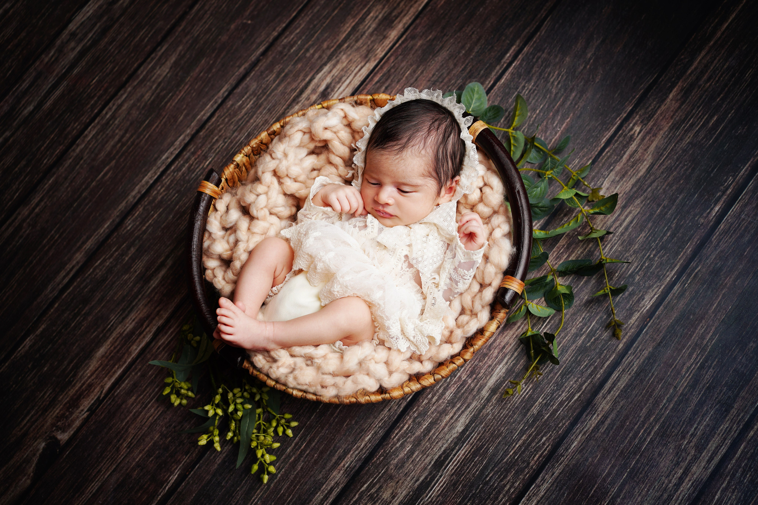 Newbornshooting in Augsburg. Neugeborenenfotografin und Retoucher in Augsburg Nastassia Schneider