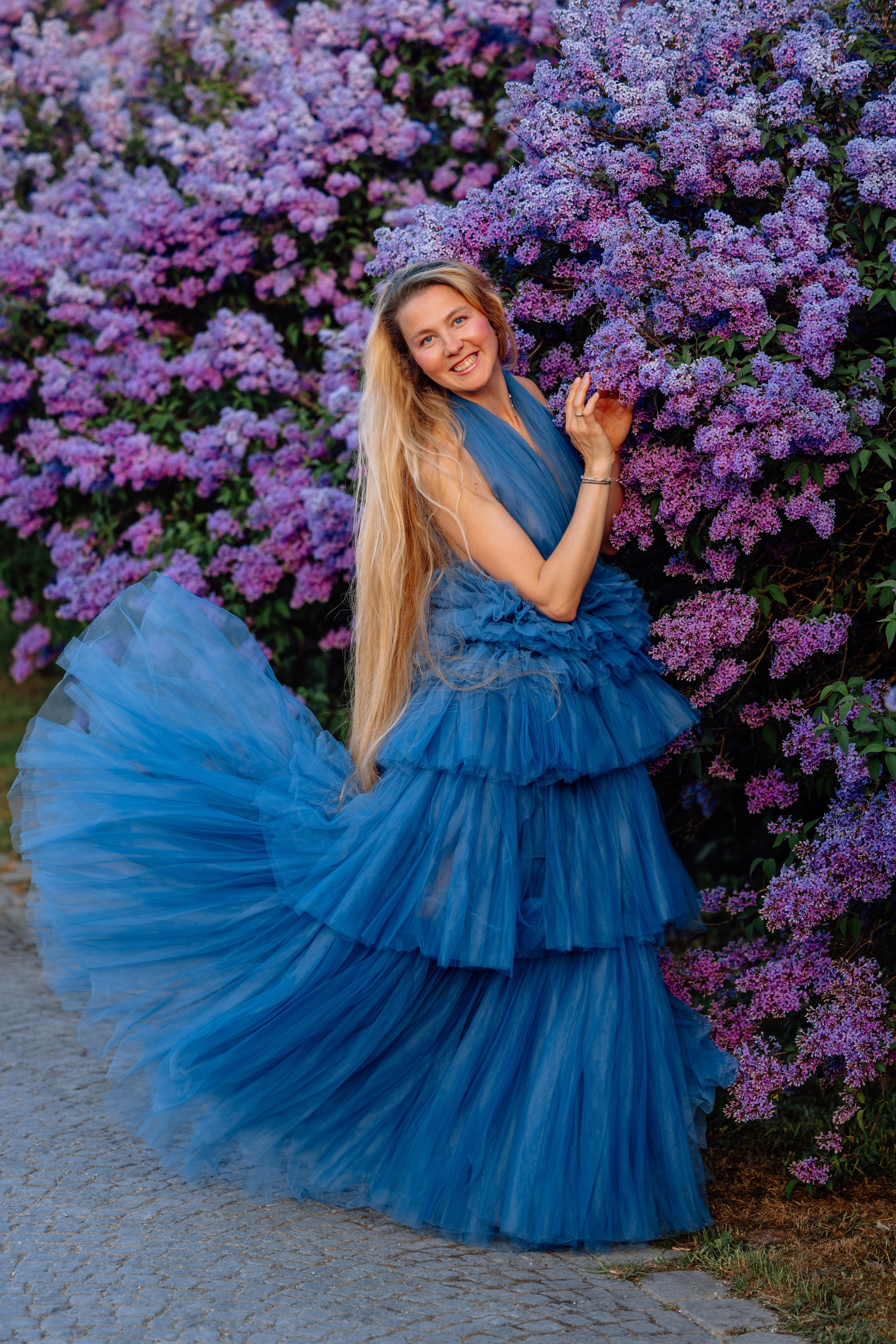 Wenn der Flieder beim Schloss Nymphenburg blüht. Hochzeitsfotograf München Taufe Familienfotograf Tanja Mauke