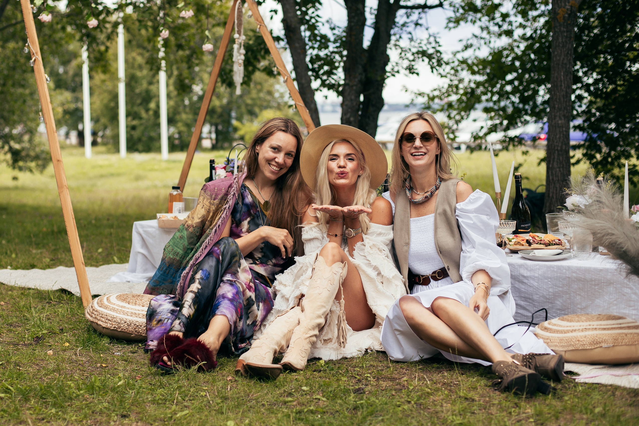 Пикник с девчонками. Главная