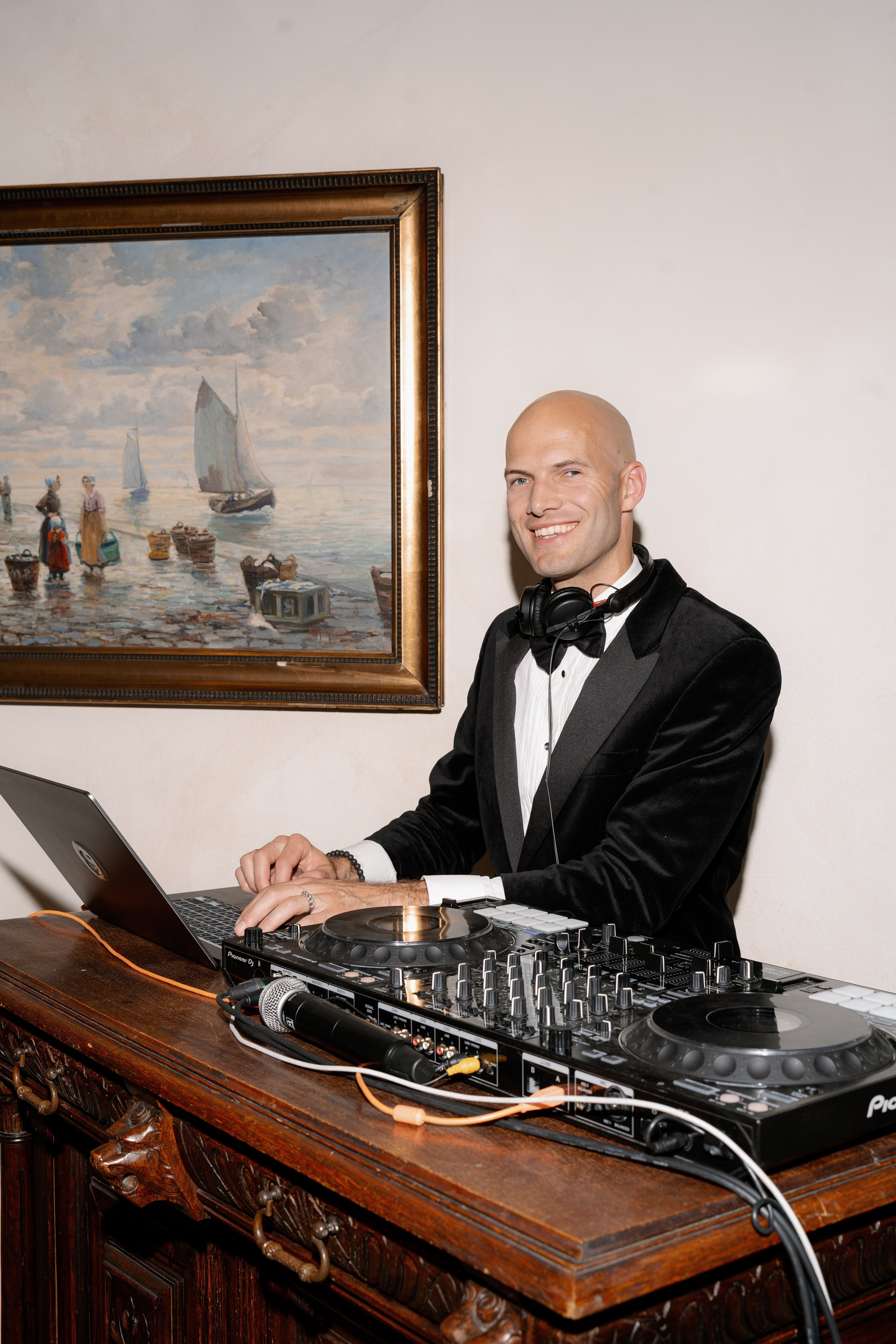 MADELEINA & ALEX. Bakasphoto wedding and lifestyle photography Latvia and Worldwide