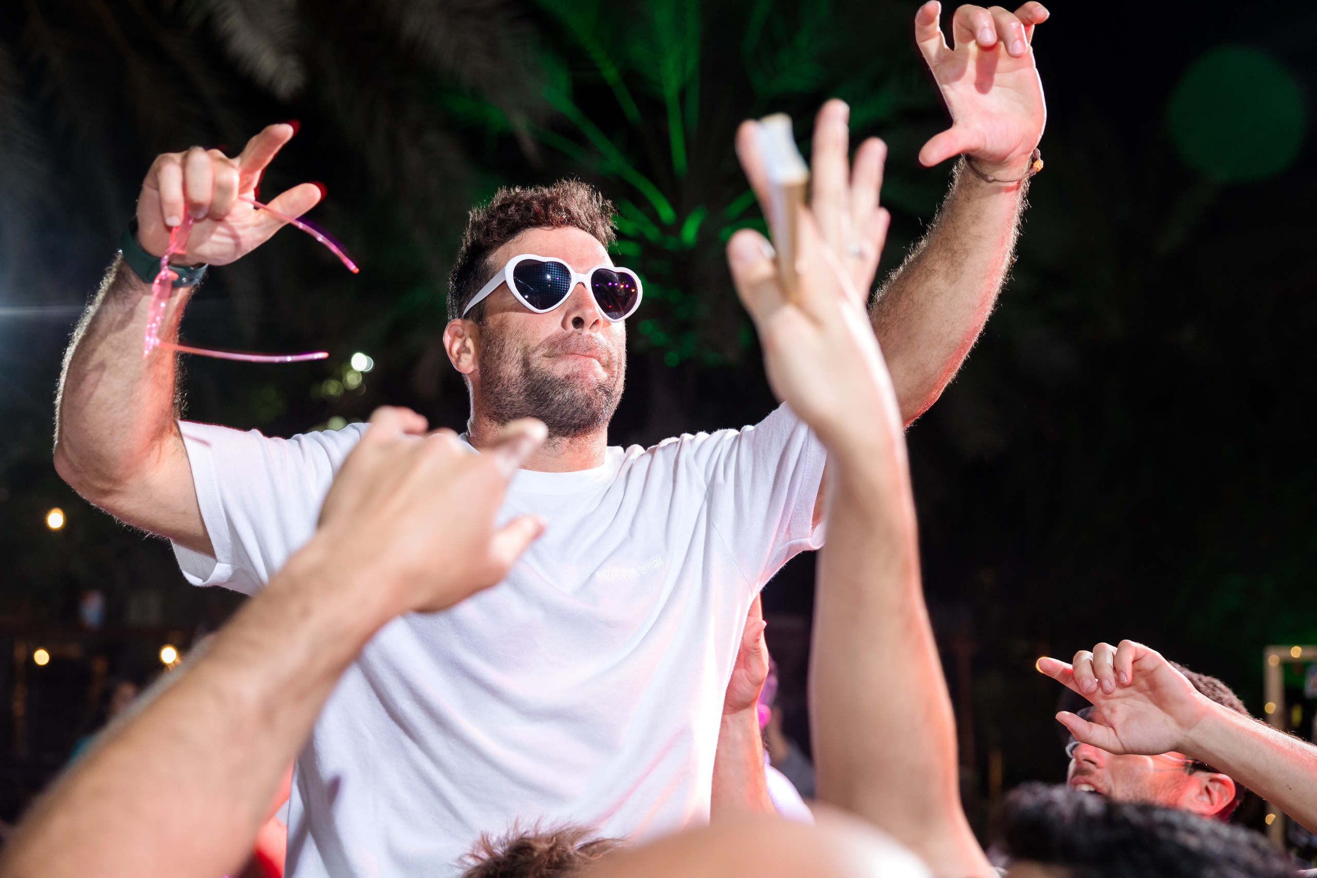 Shirley & Yoav. AMIR BUCHNIK PHOTOGRAPHER