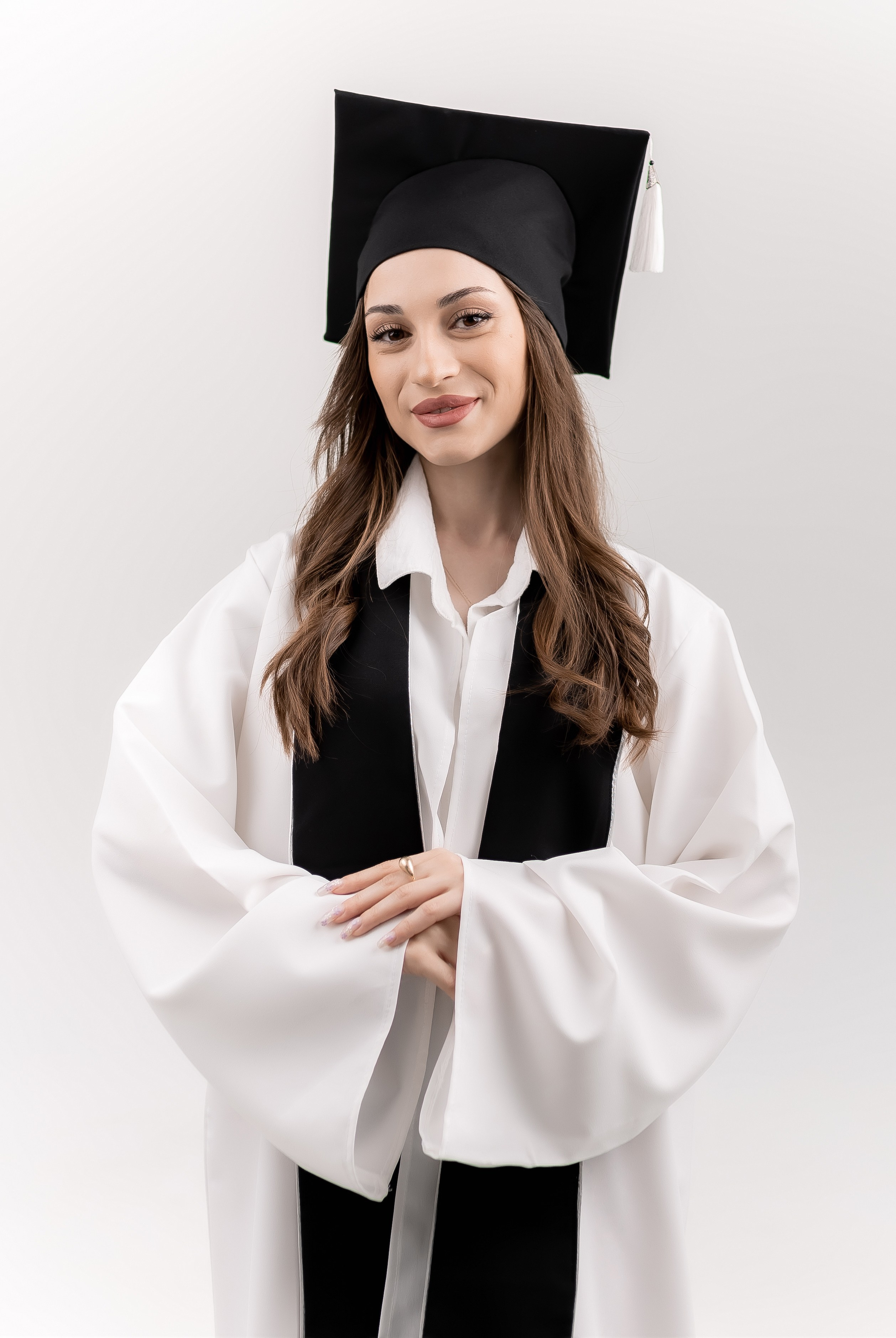 Premium mezun xalati, qara mezun geyimi, ag mezun libasi, qirmizi sarfli mezun paltari, mezun aksesuarlar, mezun papaqlari, mezun lentleri, mezun hediyyeleri, mezun fotosessiya geyimleri, mezun cekilisi ucun geyimler, mezun tedbirleri ucun aksesuarlar, mezun geyimlerinin icare ve satisi, premium mezun libaslari, mezun geyimleri online sifaris, mezun geyimleri Bakida, mezun geyimleri qiymetleri, mezun geyimleri modelleri, Mezun cekilisi, mezun fotosessiyasi, mezun cekilisi ucun geyimler, mezun mantiyasi cekilisi, mezun fotosessiya ideyalari, mezun gunu fotosessiya, mezun xatireleri, mezun papaqlari ile fotosessiya, mezun lentleri ile cekilis, ferdi mezun fotosessiyasi, qrup mezun cekilisi, mezun fotosessiya mekani, mezun ucun ideal cekilis fonlari, mezun fotosessiya aksesuarlari, mezun albomu sekilleri, mezun cekilisi poza ideyalari, universitet mezun fotosessiyasi, kollektiv mezun fotosessiyasi, mezun xalatlari ile cekilis, mezun mantiyasi fotosessiyasi, mezun geyimleri ile professional cekilis, mezun tebrik fotosessiyasi, en yeni mezun cekilis trendləri, mezun fotosessiya xidmetleri, premium mezun cekilisi, mezun cekilisi ucun dekorlar, mezun fotosessiyasi aksesuarlar, mezun gunu en gozel fotolar, mezun cekilisi fotostudiya, bakida mezun fotosessiyasi, xaricde mezun cekilisi, mezun gunune ozel cekilis,Məzun mantiyaları, eksklüziv məzun geyimləri, ağ və qara məzun libasları, məzun üçün xüsusi şarf modelləri, məzun papağı və aksesuarları, fərdi dizayn məzun geyimləri, məzun tədbiri üçün ən yaxşı seçimlər, məzun fotosessiyası üçün ideal libaslar, məzun mərasimi geyimləri, keyfiyyətli məzun mantiyası, rahat və şık məzun geyimləri, məzun üçün lent və tac modelləri, məzun simvolik medalları, icarəyə verilən məzun libasları, məzun geyimlərinin sərfəli qiymətləri, onlayn məzun geyimi sifarişi, məzun paltarı mağazası, dəbli məzun geyimləri, premium məzun mantiyalarının satışı, universitet məzunları üçün mantiyalar, kollektiv məzun geyimləri, məktəb məzunları üçün geyimlər, diplom mərasimi üçün geyimlər, fərqli rəngdə məzun libasları, ən yeni məzun geyimləri, rahat və premium məzun geyimi seçimləri, Bakıda məzun geyimi mağazası, məzun üçün ən yaxşı libaslar, məzun dünyası, mezun dunyasi, mezun geyimleri