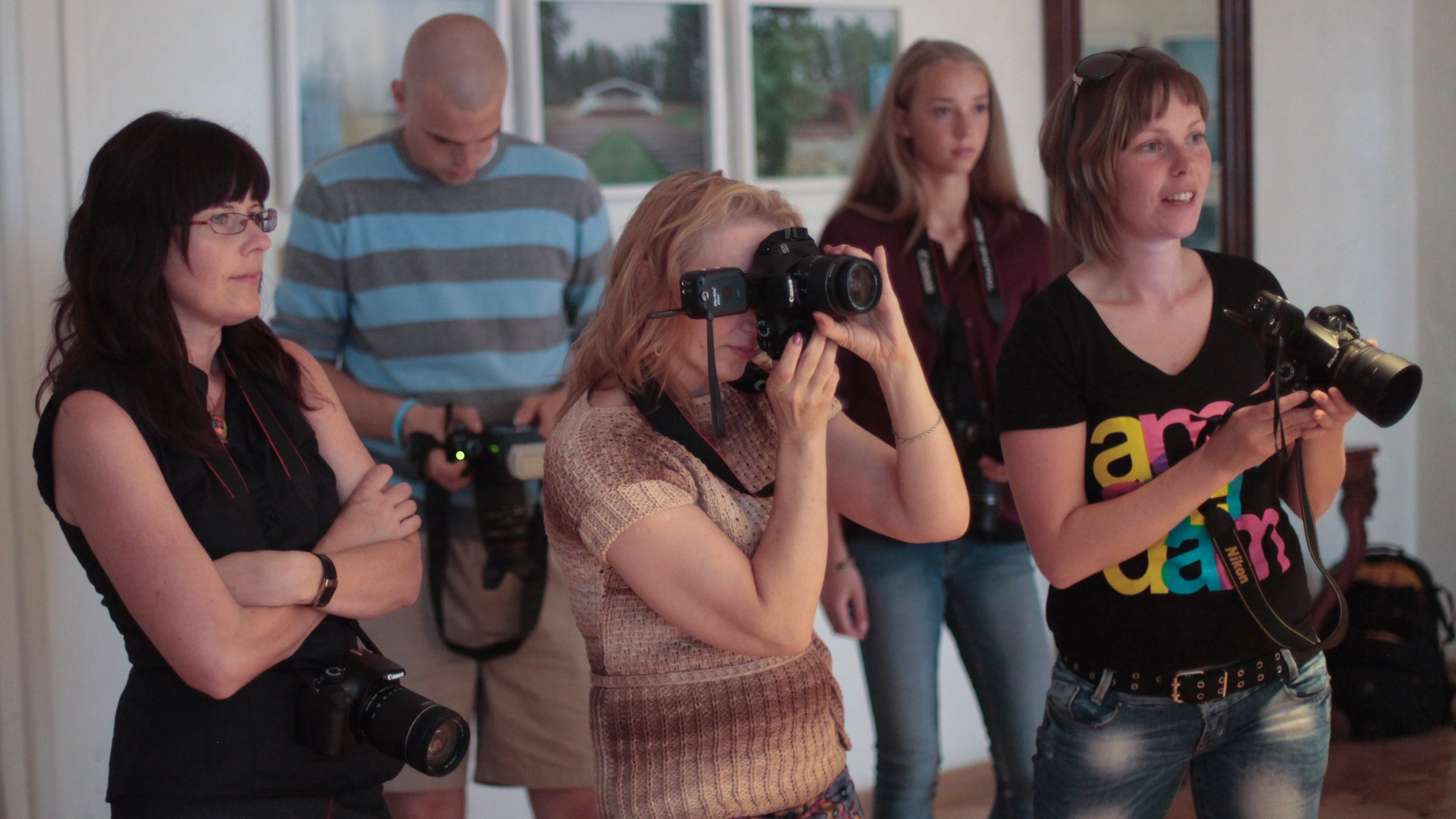 GALERIJA. Fotokursi fotostudijā Rīgā. Profesionāls fotogrāfs Aivars Tipsis