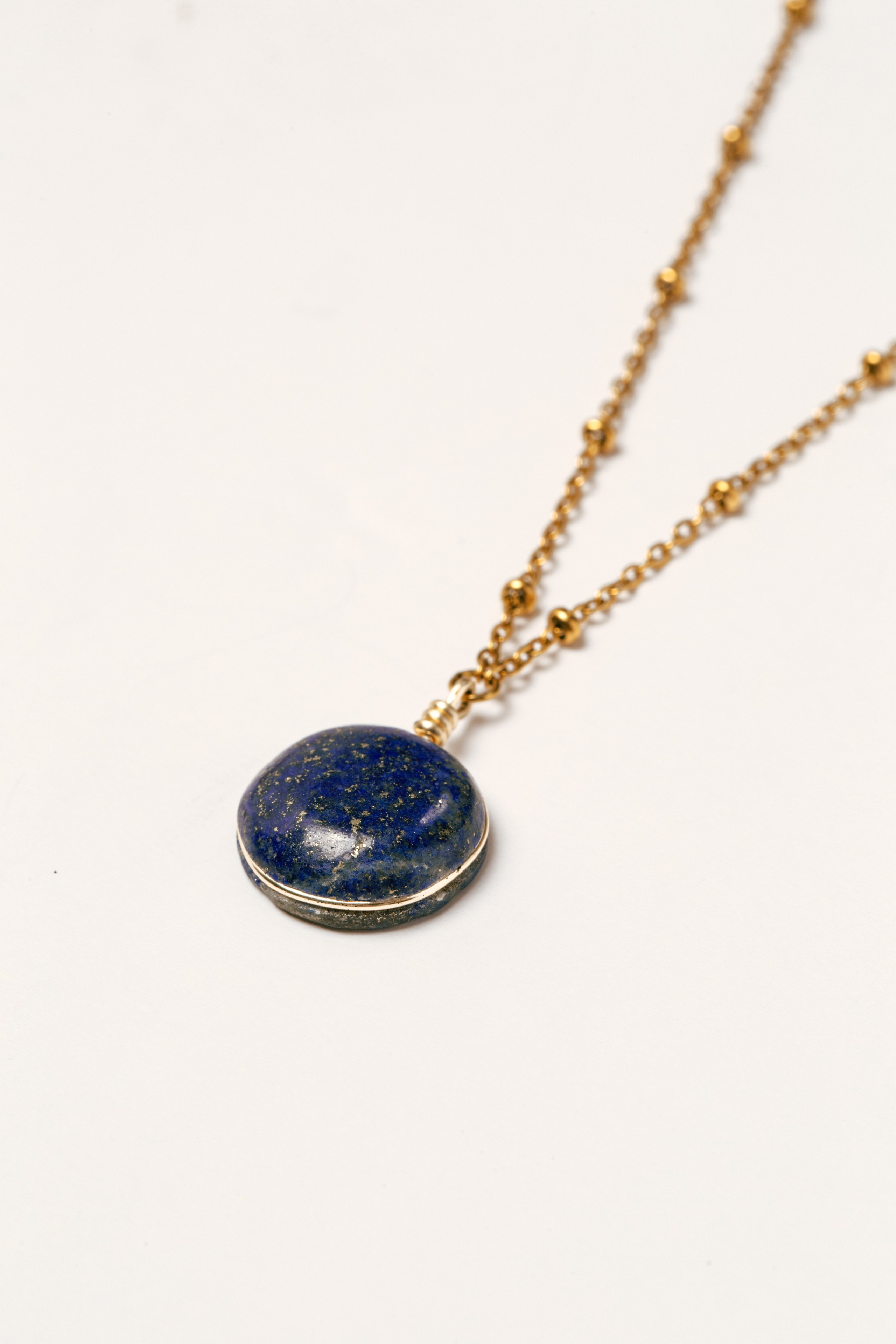 Wavy Papayo. Mariya Masha Sharf — photographer based in Tel-Aviv