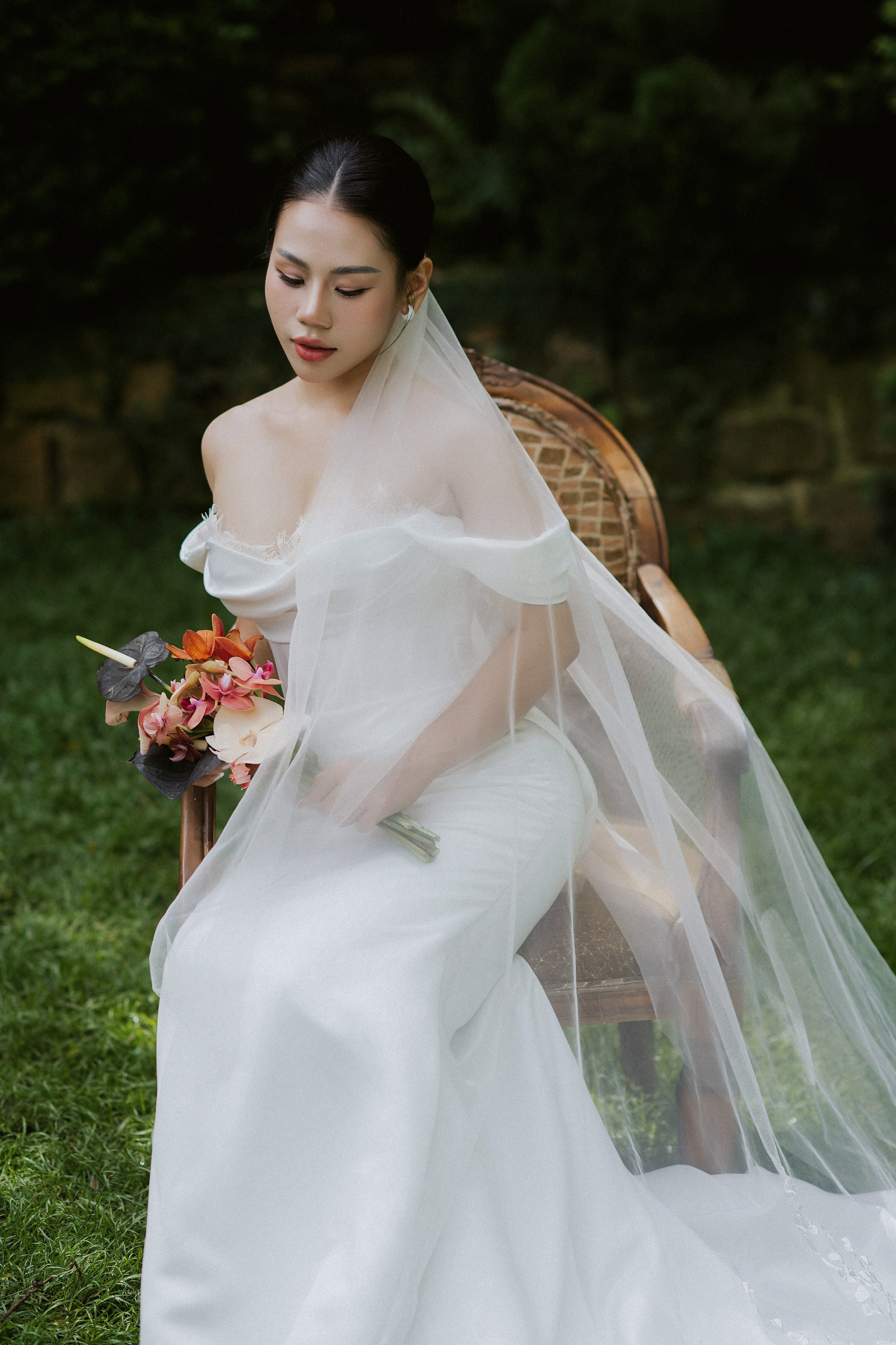 Man + Thu. BenColor Studio