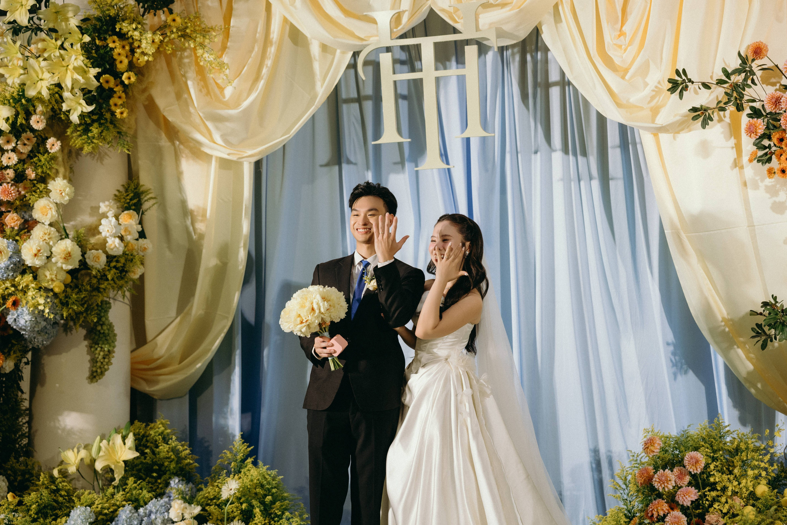 Hoang + Thuy | Photojournalism. BenColor Studio