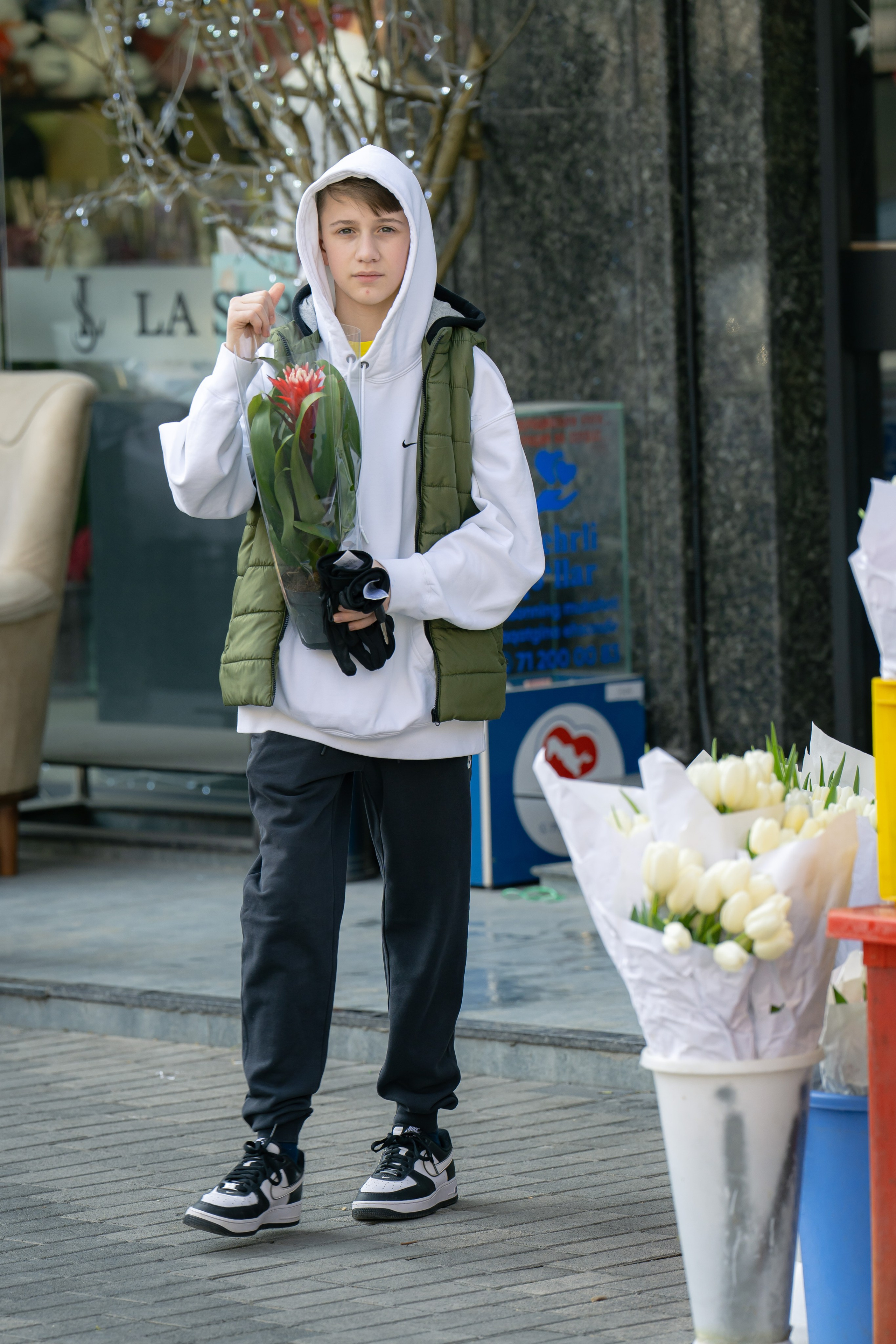 Как мужчины готовились к 8 марта. Георгий Намазов | Фотограф в Ташкенте