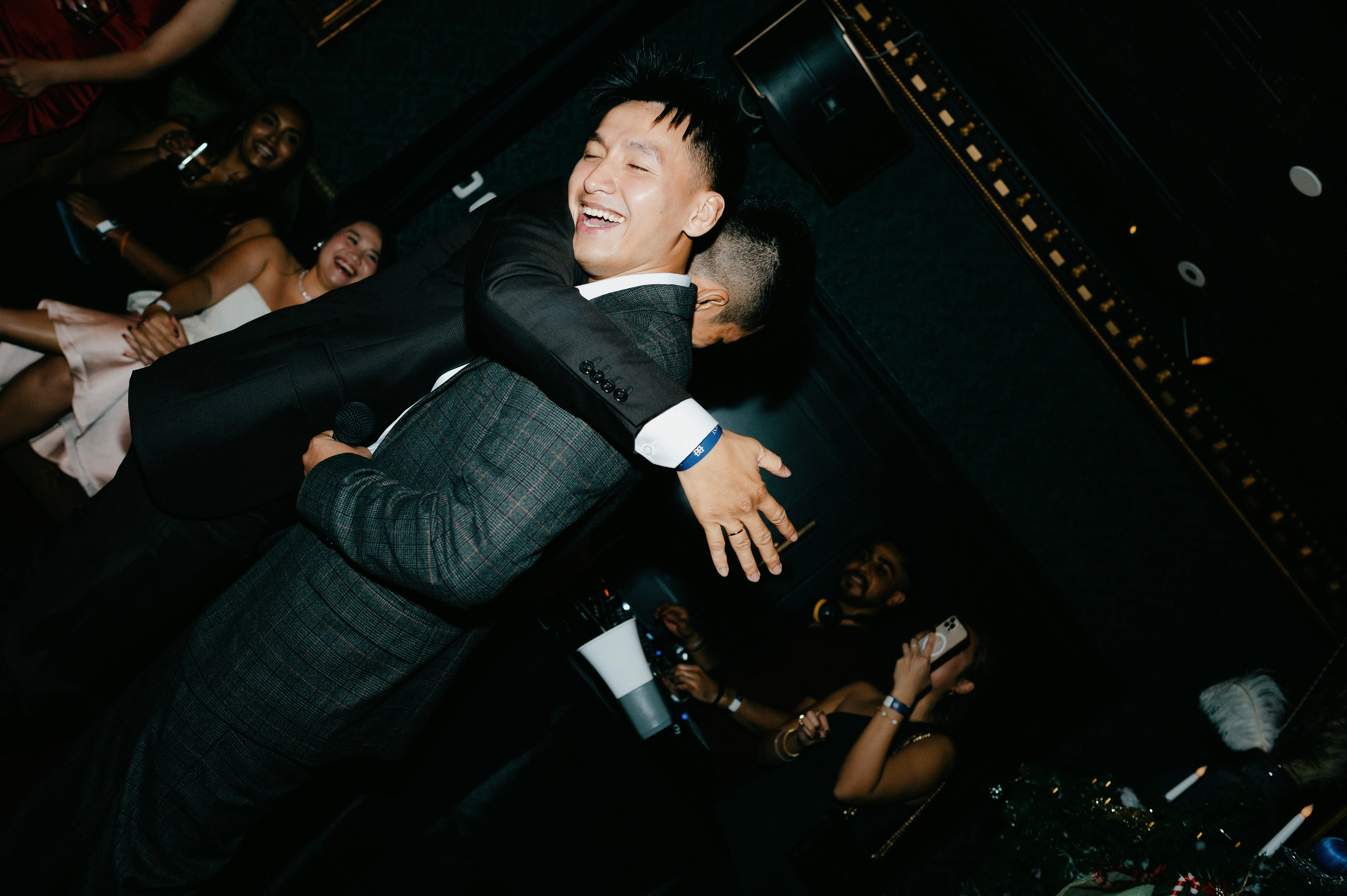 HIEP & TRINH / After wedding. Nhiếp ảnh gia đám cưới hàng đầu tại Thành Phố Hồ Chí Minh