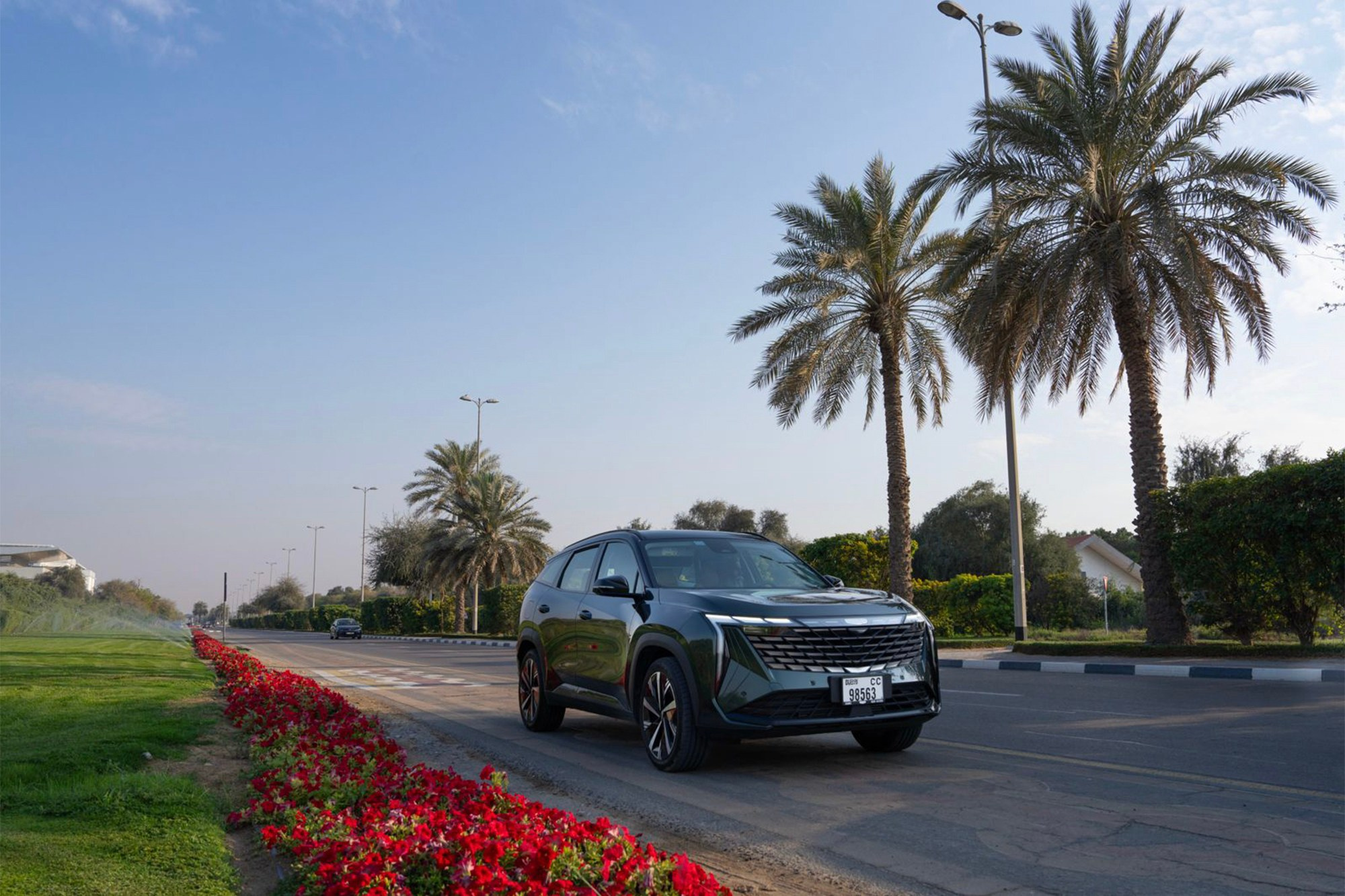 Foto Manipulyasiya Xidməti — Rəqəmsal Retouch və Kreativ Montaj. Bakıda Peşəkar Tədbir, Love Story və Təbiət Fotoqrafı — Elşən Baba