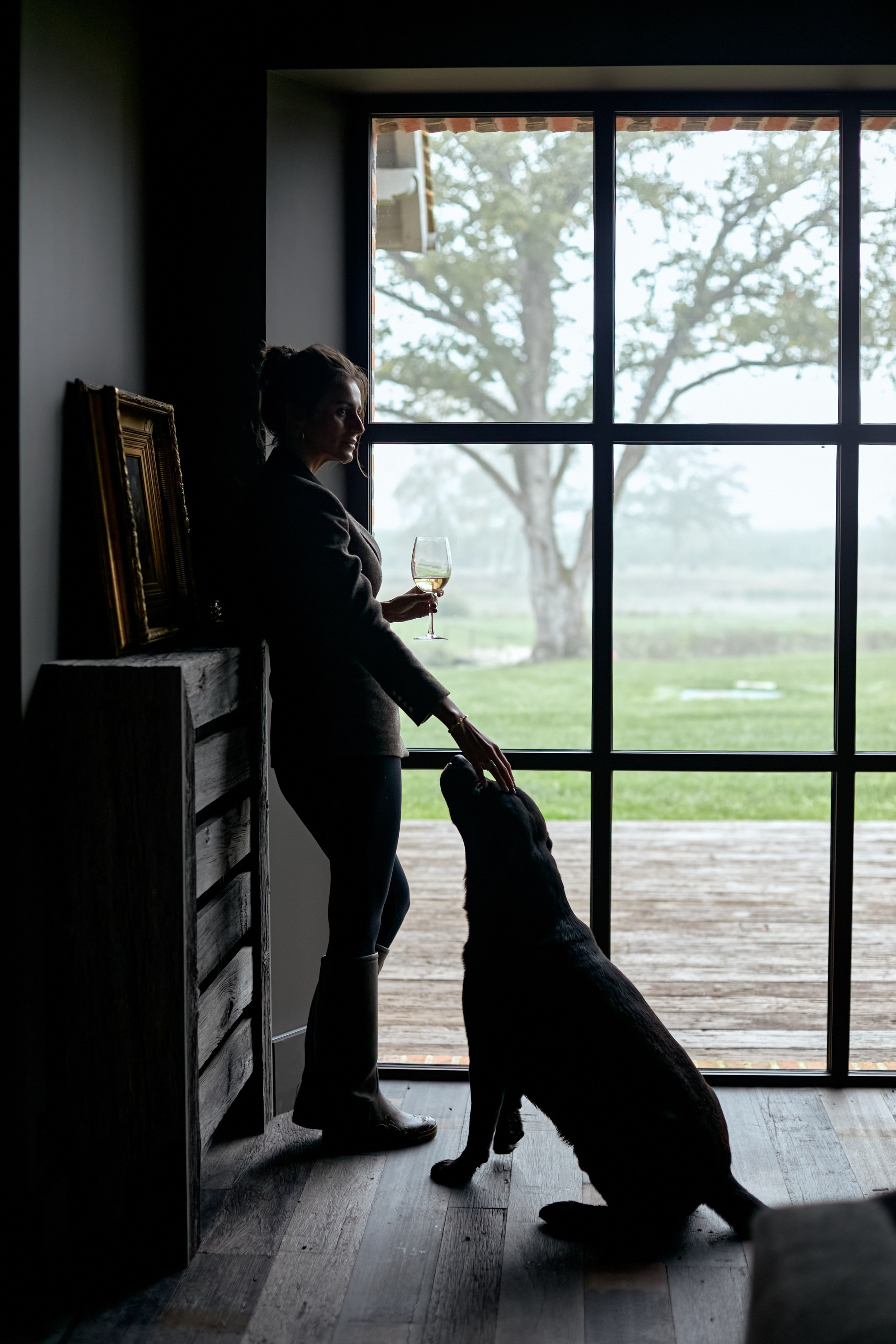 French story. Amazing photo session at a time convenient for you. Y