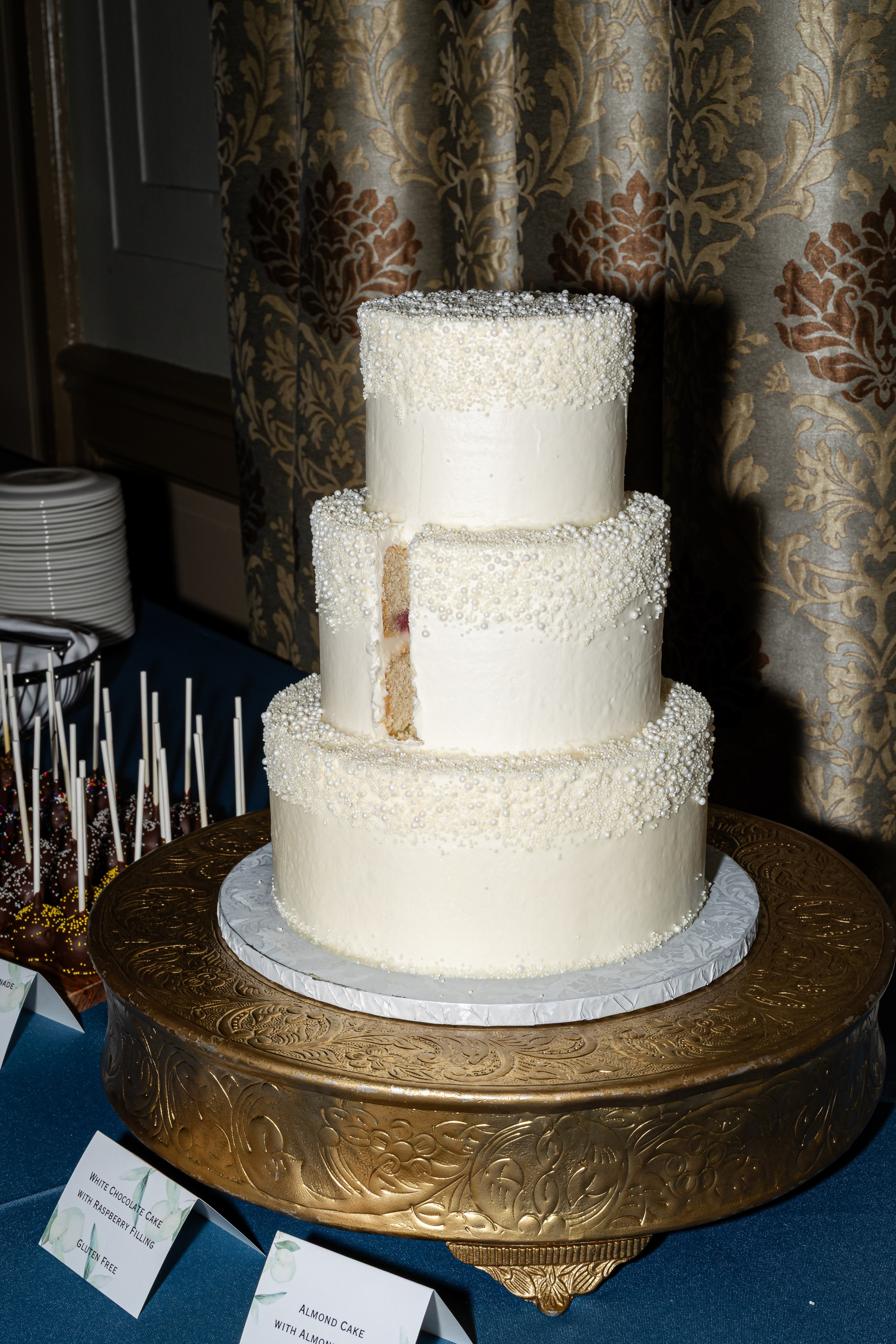 Westin Poinsett Wedding in Downtown Greenville | Brooke & Mike’s Elegant City Celebration. Wedding and portrait photography in Greenville SC