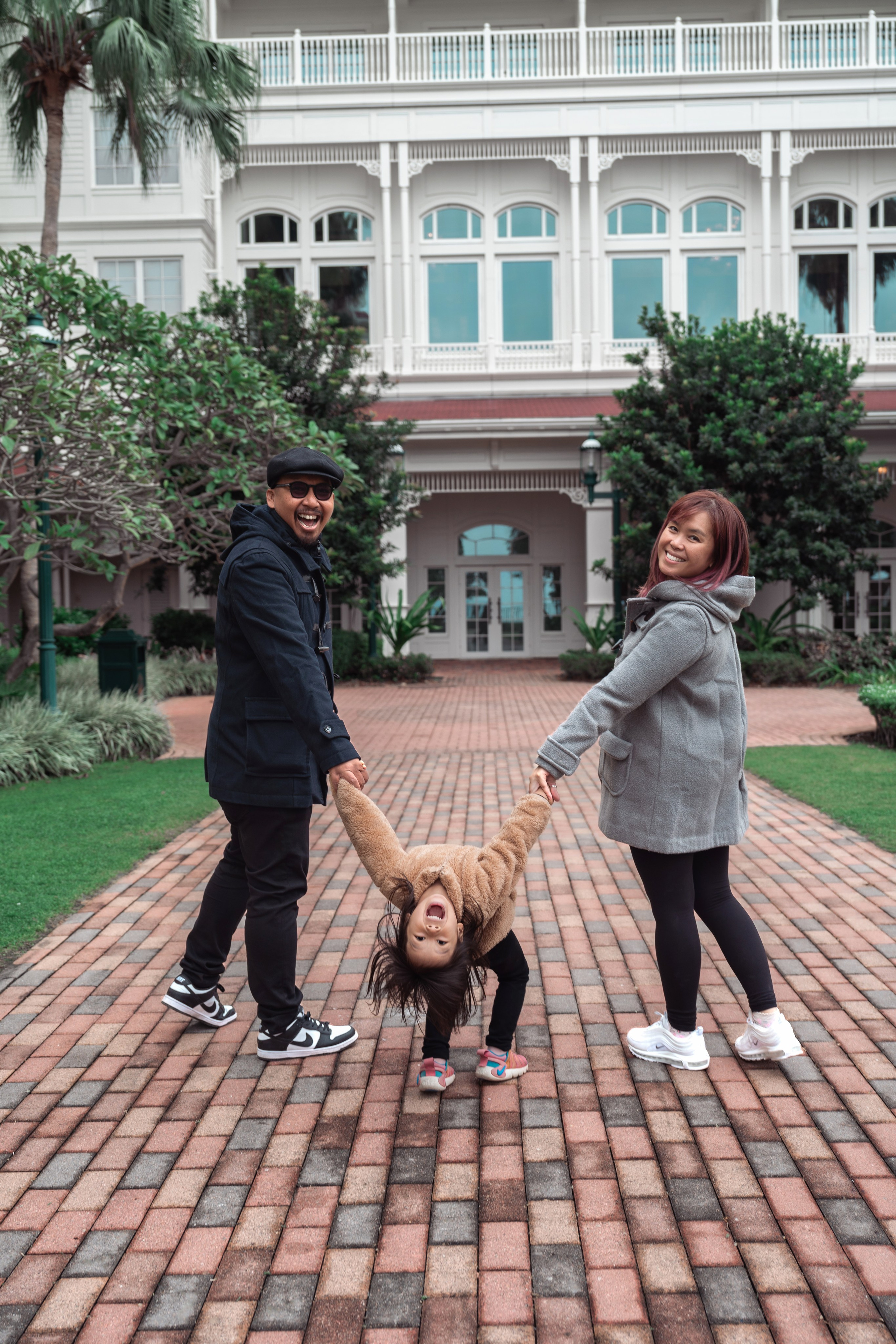 IVONY & BAYU | DISNEYLAND HOTEL. PHOTOGRAPHER IN HONG KONG (WEDDING, FASHION, FAMILY, EVENTS)