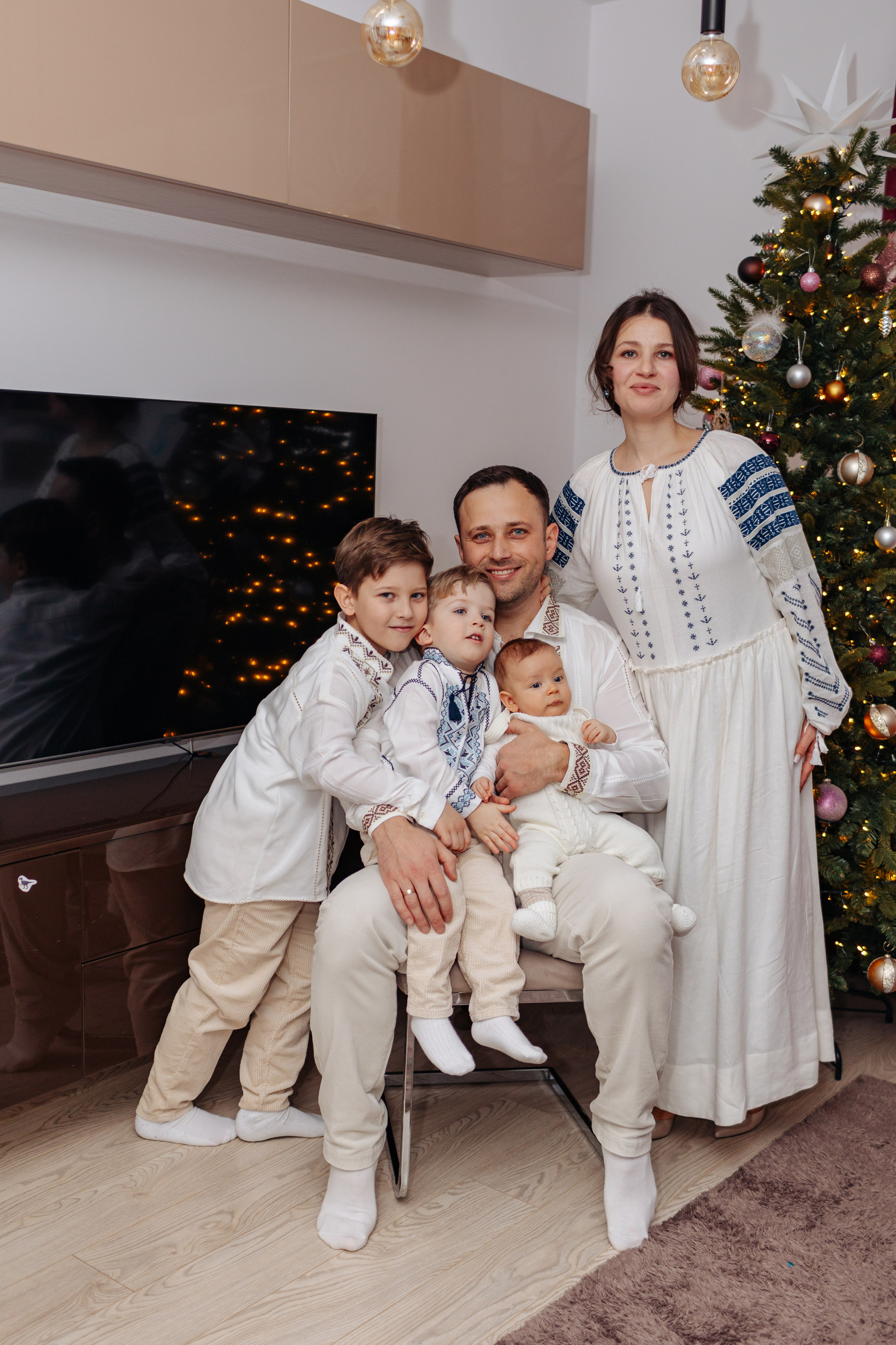 Botezul micuțului Matteo. Cristina Andronache fotograf Brașov fotograf de familie fotograf de nunta Brașov