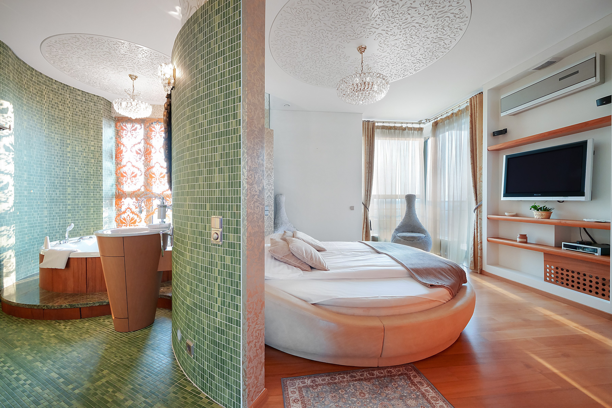 Savanoriu g. 1. Elina Sapiega fotografė Vilniuje