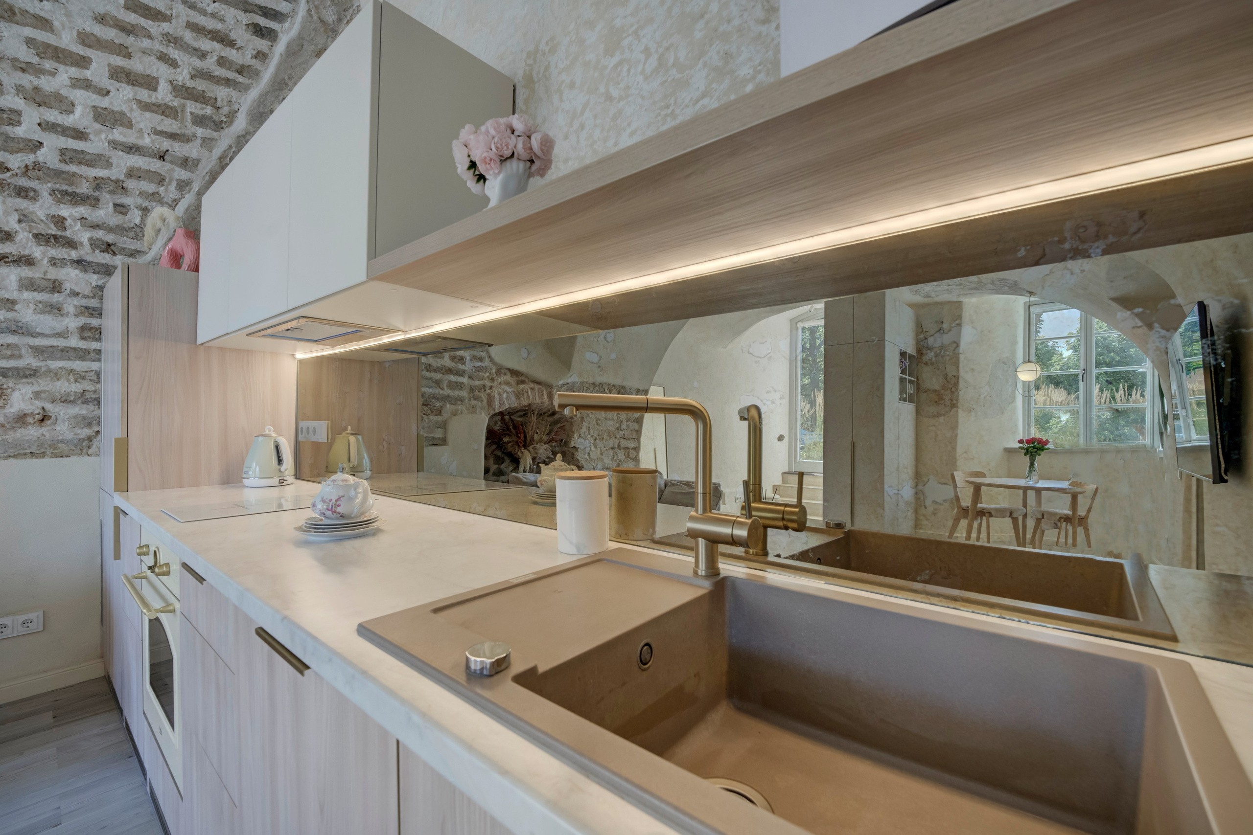 Butų, gyvenamųjų namų, komercinių patalpų fotografavimas. Elina Sapiega fotografė Vilniuje