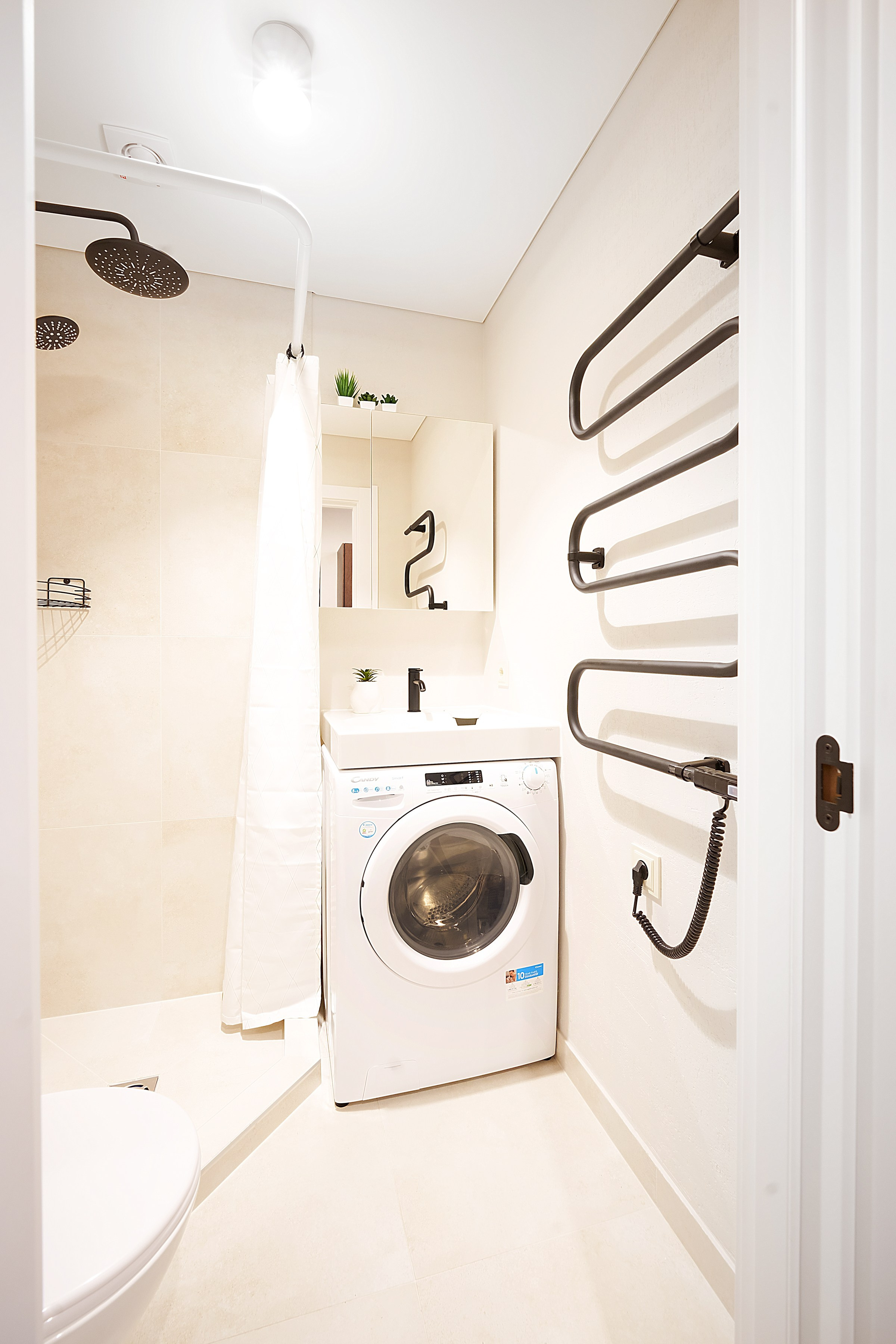 Birželio g. 9. Elina Sapiega fotografė Vilniuje