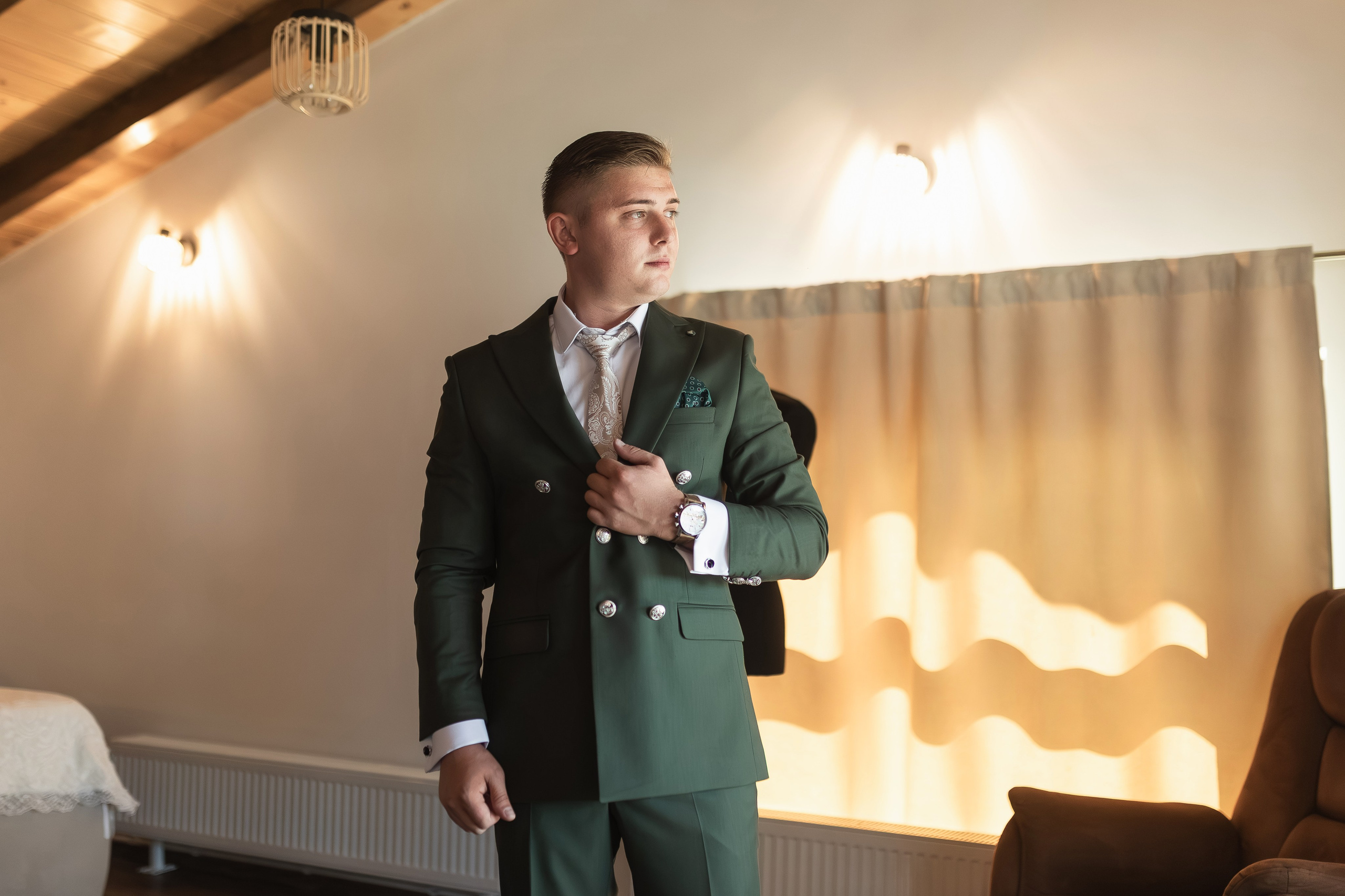 Oana & Andrei. Vlad Aconstantinesei Photographer