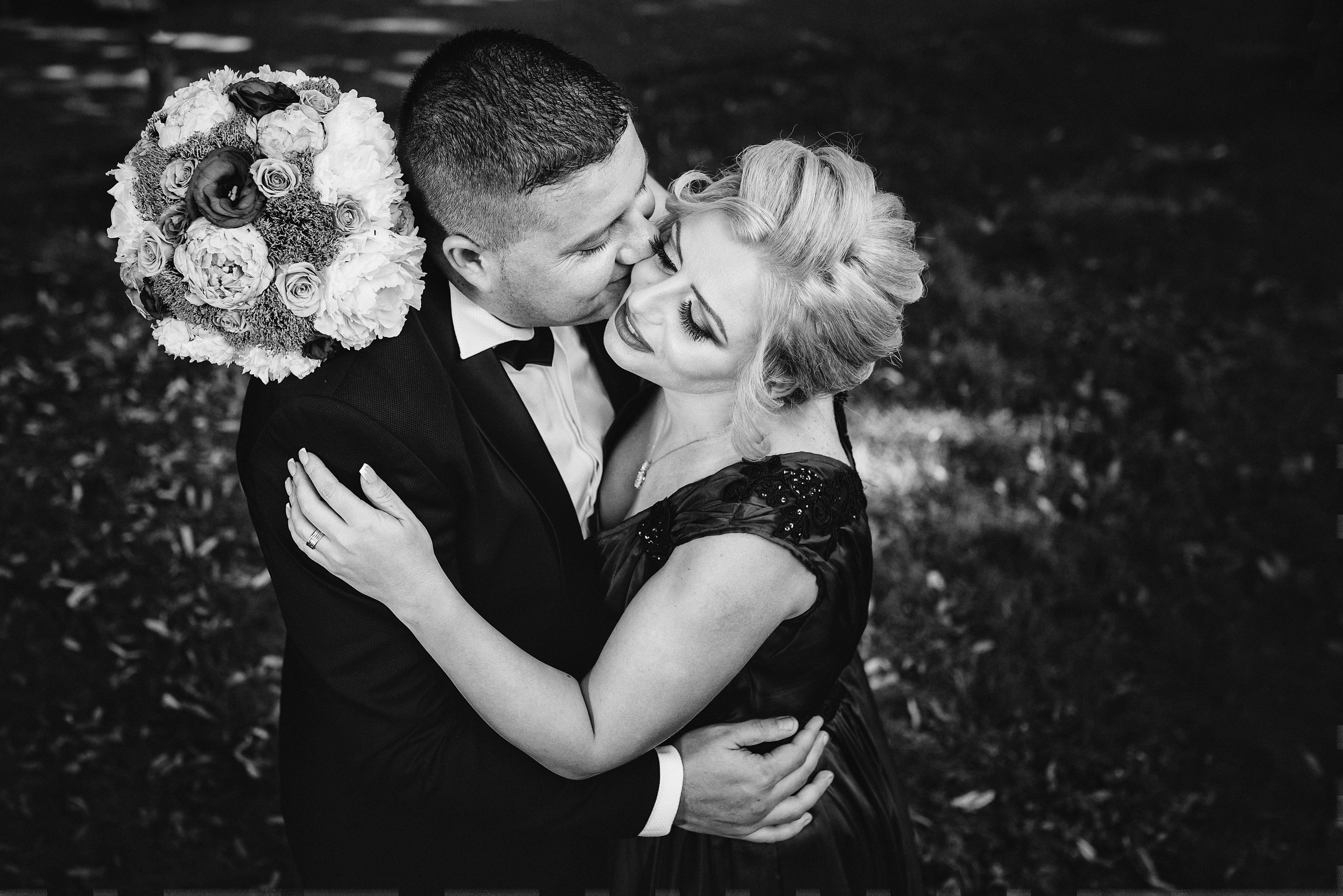 Paula & Ginel. Acasă