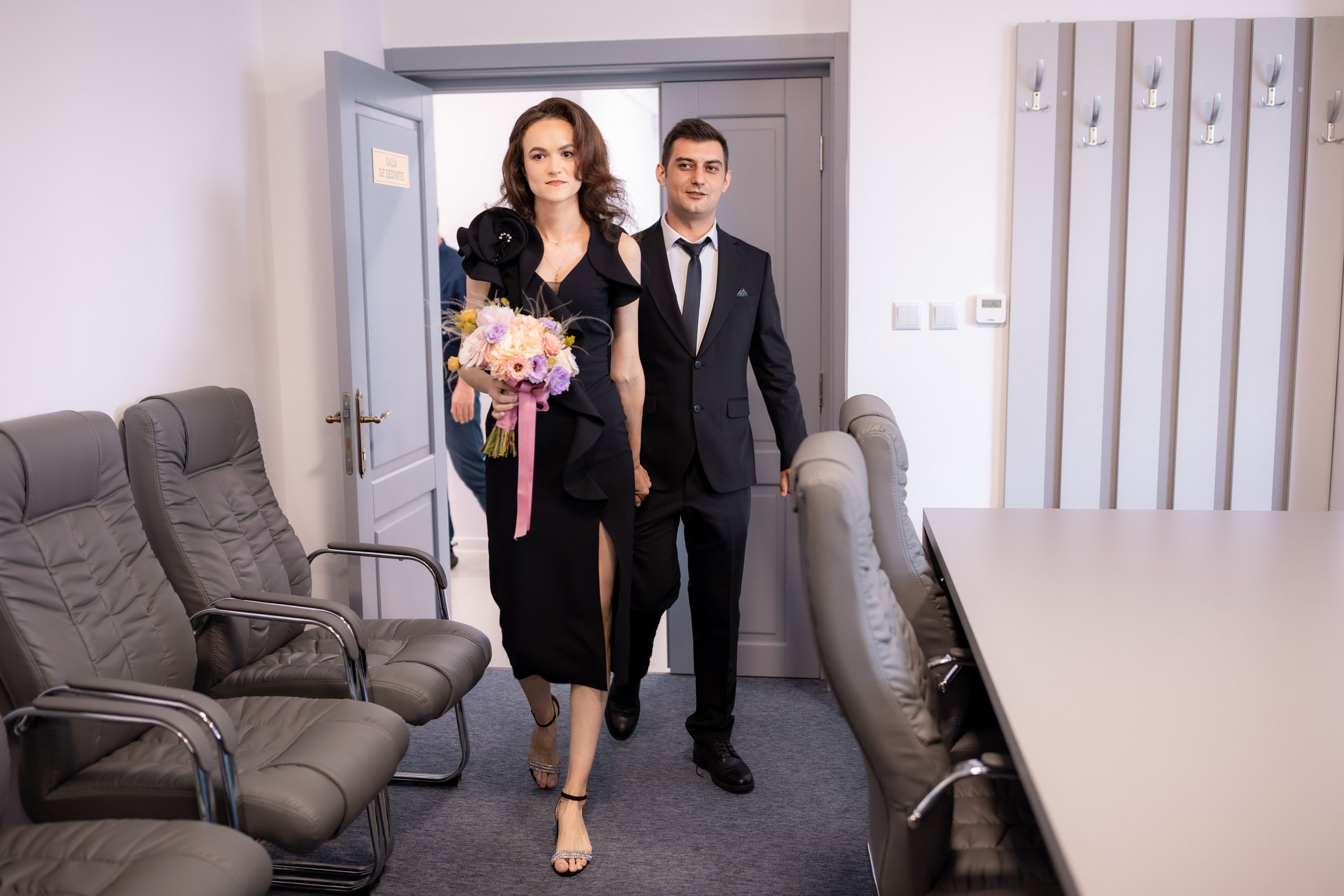 - nunta--fotograf-profesionist-botosani  - fotografie-nunta-romantica - imagini-nunta-in-natura-alin-chirila-fotograf  - fotografii-cuplu-indragostit-nunta-botosani  - sedinta-foto-miri-andrei-iustina-alinofotostudio  - amintiri-din-nunta-realizate-de-fotograf-profesionist  - povestea-nuntii-andrei-si-iustina-in-imagini-alinofotostudio-fotograf evenimente- evenimente Botoșani -fotograf Suceava - fotograf Iași- servicii foto. servicii foto Botoșani. servicii foto video Botoșani. otograf-nunta-botosani-fotograf nunta. fotograf evenimente. fotograf nunta Botoșani. Alin chirila. Alin chirila fotograf. Alinofotostudio.- servicii foto. servicii foto Botoșani. servicii foto video Botoșani. fotograf nunta. fotograf evenimente. fotograf nunta Botoșani. Alin chirila. Alin chirila fotograf. Alinofotostudio.fotograf stare civilă,poze stare civilă,album foto stare civilă,servicii foto suceava,fotograf evenimente suceava,fotograf nuntă suceava,poze cununie civilă,ședință foto stare civilă,sesiune foto suceava,fotograf profesionist suceava,fotograf botosani,stare civila botosani,alinofotostudio,alin chirila fotograf.servicii foto. servicii foto Botoșani. servicii foto video Botoșani. fotograf nunta. fotograf evenimente. fotograf nunta Botoșani. Alin chirila. Alin chirila fotograf. Alinofotostudio.fotograf stare civilă,poze stare civilă,album foto stare civilă,servicii foto suceava,fotograf evenimente suceava,fotograf nuntă suceava,poze cununie civilă,ședință foto stare civilă,sesiune foto suceava,fotograf profesionist suceava,fotograf botosani,stare civila povestitor prin fotografiebotosani,alinofotostudio,alin chirila fotograf,servicii foto. servicii foto Botoșani. servicii foto video Botoșani. fotograf nunta. fotograf evenimente. fotograf nunta Botoșani. Alin chirila. Alin chirila fotograf. Alinofotostudio.fotograf stare civilă,poze stare civilă,album foto stare civilă,servicii foto suceava,fotograf evenimente suceava,fotograf nuntă suceava,poze cununie civilă,ședință foto stare civilă,sesiune foto suceava,fotograf profesionist suceava,fotograf botosani,stare civila botosani,alinofotostudio,alin chirila fotograf,cununie religioasă botoșani,andreea și neculai,capela militară botoșani,foto conacul zăicești,fotograf nuntă botoșani,fotograf cununie religioasă,foto evenimente botoșani,poze cununie capela militară,ședință foto zăicești,fotograf profesionist botoșaniMire și mireasă – Sergiu & Liliana – ziua nunții, 2024  - Emoții în ziua nunții – Sergiu și Liliana  - Dansul mirilor – fotografie artistică nuntă 2024  - Sedinta foto romantică în natură – Sergiu & Liliana  - Rochia de mireasă și detalii de nuntă elegan-Album de cununie civilă Florin și Anda – Fotografii profesionale realizate de Alin Chirilă în Botoșani -fotograf prin fotografie-Ședință foto Trash the Dress pe muntele Rarău cu Iulian și Iuliana – fotografie de cuplu, natură montană, emoție autentică surprinsă de Alin Chirilă, povestitor prin fotografie.- "Iulian și Iuliana pe crestele Rarăului – fotografie Trash the Dress în natură"  - "Cuplu îmbrățișat la apus pe muntele Rarău – ședință foto după nuntă"  - "Rochie de mireasă în vânt pe munte – Trash the Dress Rarău-1. Iulian și Iuliana pe muntele Rarău – ședință foto Trash the Dress în natură, cu peisaj montan spectaculos  2. Cuplu în îmbrățișare pe Rarău – emoție autentică surprinsă după nuntă  3. Rochie de mireasă în bătaia vântului – fotografie artistică Trash the Dress în munți  4. Mire și mireasă privind spre orizont – dragoste și libertate pe muntele Rarău  5. Iuliana zâmbind în rochia de mireasă – portret în natură, Trash the Dress  6. Iulian ținându-și mireasa de mână – ședință foto romantică pe munte  7. Detaliu cu rochia pe stâncă – estetică naturală Trash the Dress Rarău  8. Cuplu în mers pe poteca Rarăului – fotografie simbolică de după nuntă  9. Apus de soare pe Rarău în spatele mirilor – imagine de poveste Trash the Dress  10. Iulian și Iuliana râzând împreună – momente autentice surprinse de Alin Chirilă, povestitor prin fotografie-fotograf-nunta-cerbu-botosan trash-the-dress-botosani Alin Chirilă Fotograf – fotograf de nuntă Botoșani-fotograf nuntă Botoșani-fotograf nuntă Cerbu Botoșani-fotograf profesionist nuntă Botoșani-fotografie de nuntă Botoșani-fotograf evenimente Botoșani-fotograf nuntă Moldova-fotograf trash the dress Botoșani	- fotograf pregătirea mirilor Botoșani	-fotograf ceremonie religioasă nuntă-fotograf petrecere nuntă Botoșani- fotograf nuntă Botoșani pregătirea mirelui- pregătirea mirelui fotografie nuntă Cerbu Botoșani-fotograf nuntă Botoșani pregătirea miresei -mireasă pregătiri nuntă Cerbu Botoșani-fotograf nuntă Botoșani nașii mirilor-ceremonie religioasă nuntă Cerbu Botoșani-fotograf nuntă Botoșani ceremonie religioasă biserică-petrecere nuntă Cerbu Botoșani invitați dans-fotograf nuntă Botoșani petrecere restaurant-ședință foto trash the dress-fotograf trash the dress Botoșani ședință foto după nuntă-Fotograf nuntă Botoșani – galerie foto reală de la evenimente stare civilă Sebi și Claudia Copălău	•	cununie civilă Primăria Copălău Botoșani	•	miri emoționați la starea civilă	•	semnarea actelor cununie civilă	•	fotografii naturale stare civilă Botoșani	•	familie și prieteni la cununie civilă	•	cadre emoționale cununie civilă	•	fotograf profesionist Botoșani eveniment stare civilă Sebi și Claudia la Primăria Copălău Botoșani fotograf evenimente	•	fotograf cununie civilă Copălău Botoșani cadre naturale și emoționale	•	fotograf profesionist Botoșani stare civilă Sebi și Claudia	•	momente autentice cununie civilă Copălău fotograf Alin Chirilă	•	fotografii emoționale stare civilă în județul Botoșani