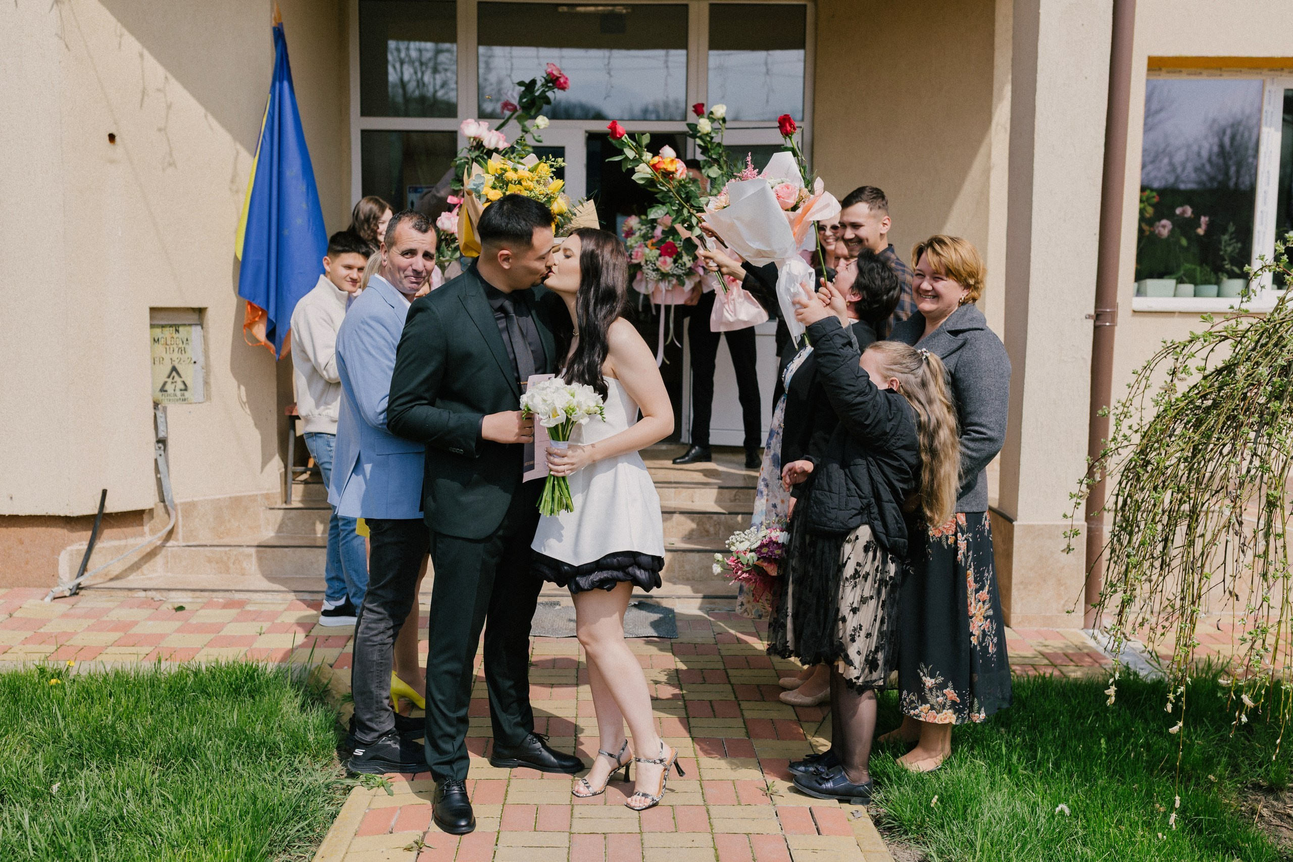 1. Alin Chirilă fotograf stare civilă Cordăreni Botoșani – Răzvan și Andra în ziua cununiei civile, emoții reale surprinse natural2. fotograf stare civilă Cordăreni Botoșani AlinoFotoStudio – miri fericiți după ceremonia civilă alături de familie3. Alin Chirilă fotograf Botoșani – Răzvan și Andra la starea civilă din Cordăreni4. fotograf nuntă Botoșani Alin Chirilă – ședință foto de cuplu în grădina de vară Casa Lux5. AlinoFotoStudio fotograf stare civilă Botoșani – portrete romantice cu Răzvan și Andra după cununia civilă6. fotograf evenimente Botoșani Alin Chirilă – miri și nași la restaurant Indigo - Casa Lux7. fotograf Cordăreni Botoșani – moment emoționant la semnarea actelor de căsătorie surprins de Alin Chirilă8. Alin Chirilă povestitor prin fotografie – stare civilă elegantă în județul Botoșani9. fotograf cununie civilă Botoșani – cadre naturale cu familia și apropiații la Casa Lux10. AlinoFotoStudio fotograf nuntă Botoșani – Răzvan și Andra la începutul unei noi povești de iubire - fotograf-Botoșani-fotograf-nuntă-Botoșani-fotograf-evenimente-Botoșani-servicii-foto-video-Botoșani-cununie-civilă-Cordăreni-Alin-Chirilă-fotograffotograf-nuntă-Botoșani-fotograf-stare-civilă-Botoșani-fotograf-Cordăreni-fotograf-evenimente-AlinoFotoStudioservicii-foto-video-Botoșani-fotograf-profesionist-Botoșani-fotograf-cununie-civilă-fotograf-nuntă-Cordărenifotograf-evenimente-Botoșani-fotograf-botez-Botoșani-fotograf-nuntă-Botoșani-Alin-Chirilă-povestitor-prin-fotografiefotograf-Botoșani-fotograf-Suceava-fotograf-Iași-fotograf-nuntă-moldova-servicii-foto-videofotograf-cununie-civilă-Botoșani-fotograf-stare-civilă-Cordăreni-fotograf-miri-Botoșanifotograf-restaurante-Botoșani-fotograf-Casa-Lux-Botoșani-fotograf-petrecere-eveniment-BotoșaniAlinoFotoStudio-fotograf-Botoșani-fotograf-nuntă-premium-fotograf-evenimente-private-Botoșanifotograf-nuntă-ieftin-Botoșani-fotograf-bun-Botoșani-fotograf-recomandat-Botoșani-servicii-fotofotograf-miri-Botoșani-fotograf-love-story-Botoșani-fotograf-ședință-foto-Botoșani-fotograf-cuplu