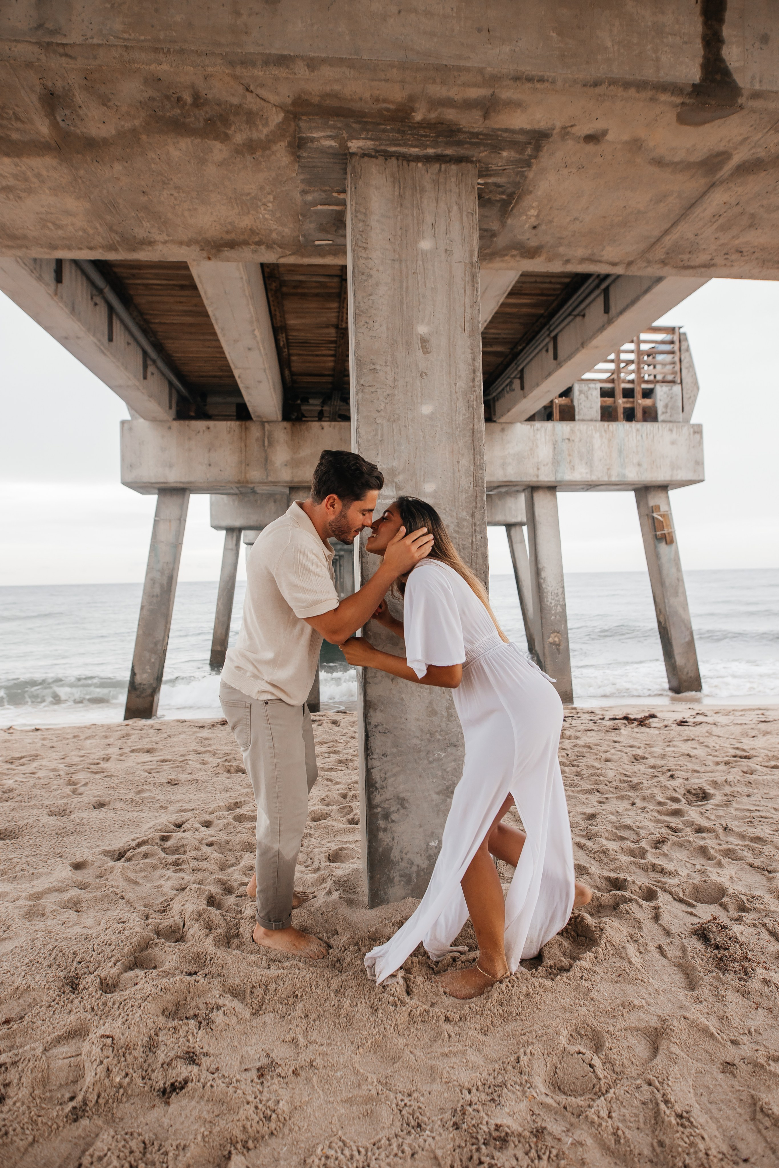 Engagement photo session. My name is Kate and I am family and wedding photographer