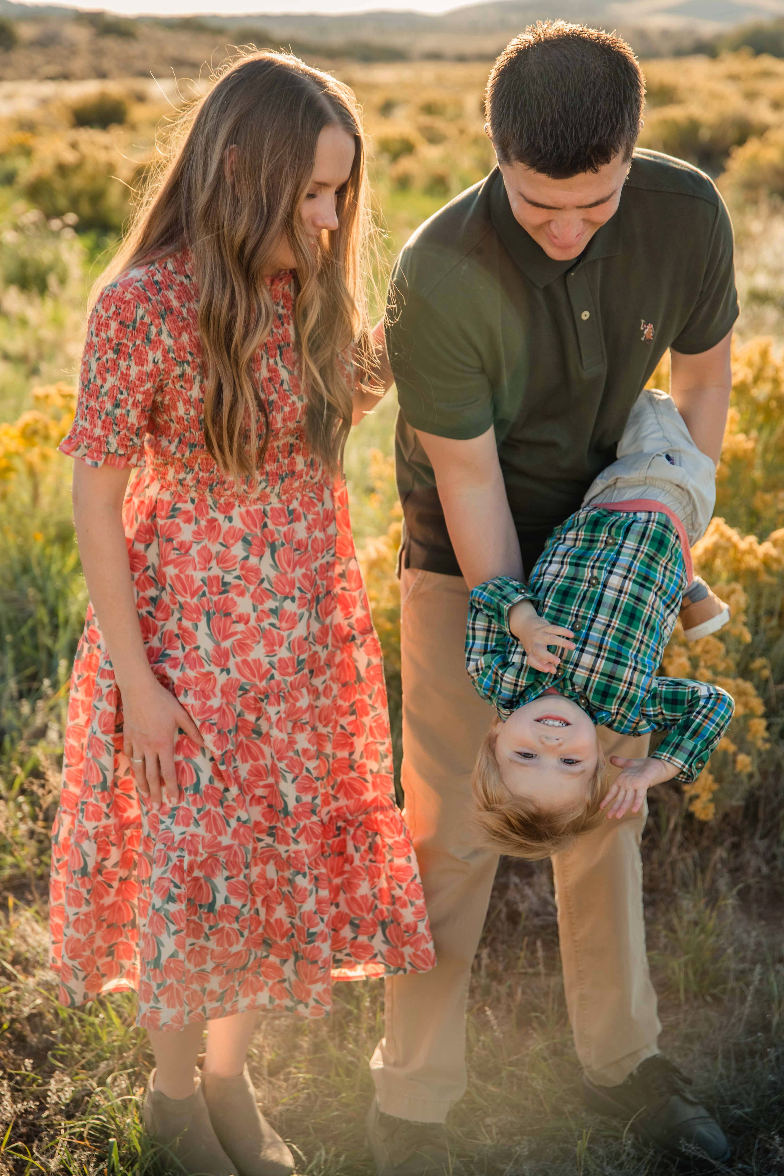 Hayley. Wedding photographer Utah. Weddings, Families, Portraits