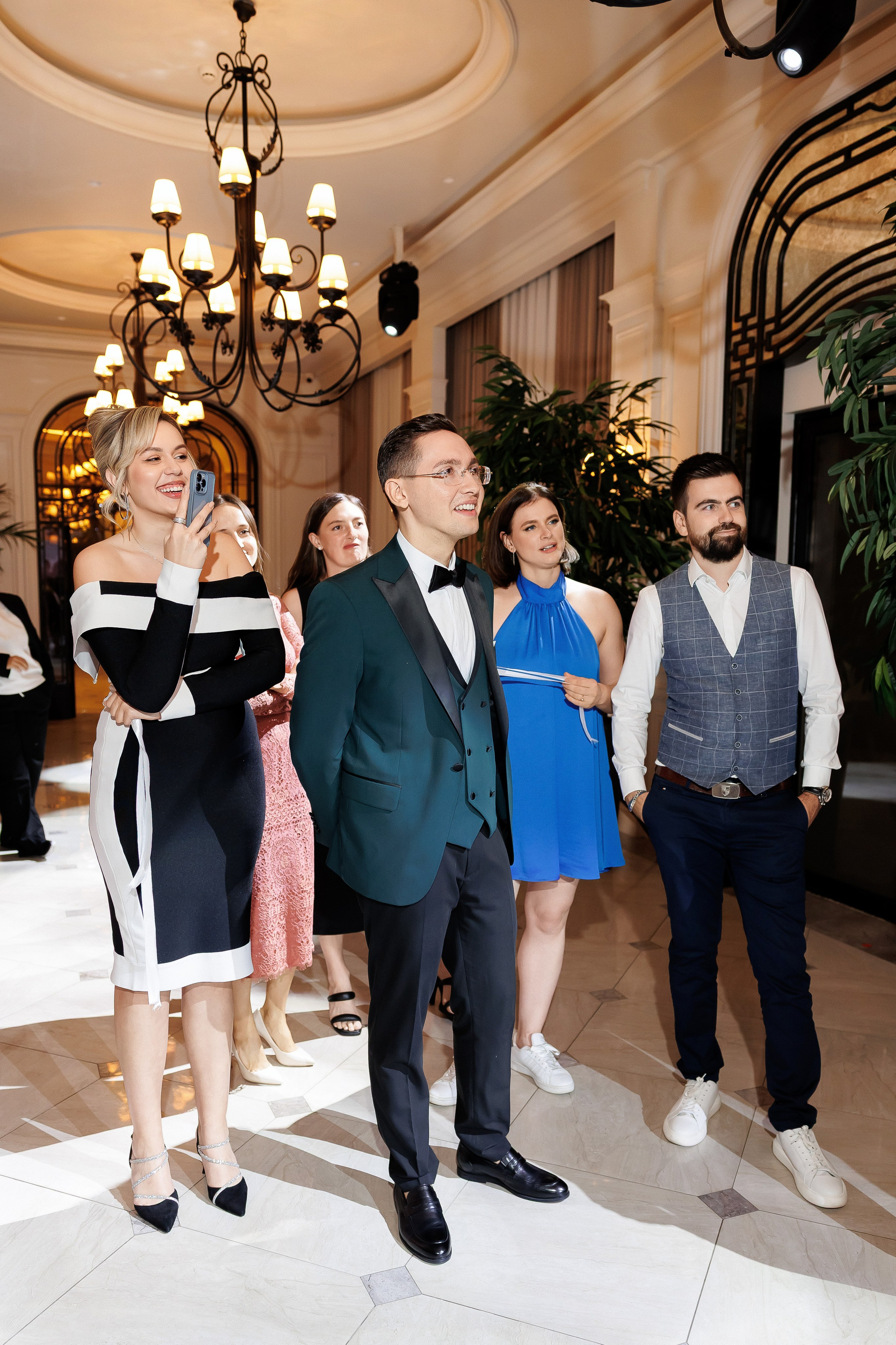 Serghei & Erica — Queen Residence. Servicii Foto și Video 067188353