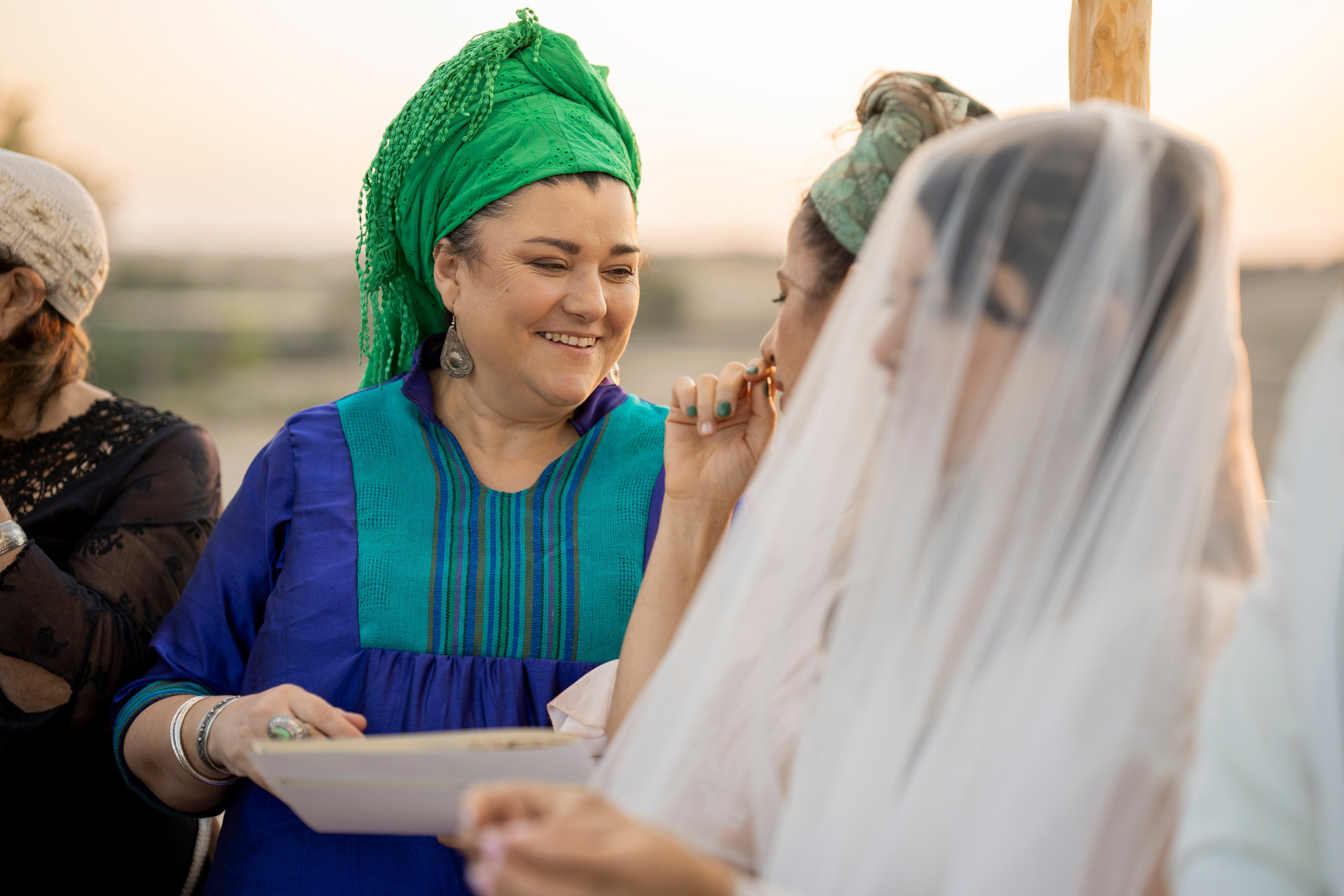 אביה ואחיה. יוסף מזרחי צילום חתונה, ברית וזוגיות. צלם מקצועי שאוהב להוציא אתכם הכי יפים ברגעים הכי מרגשים