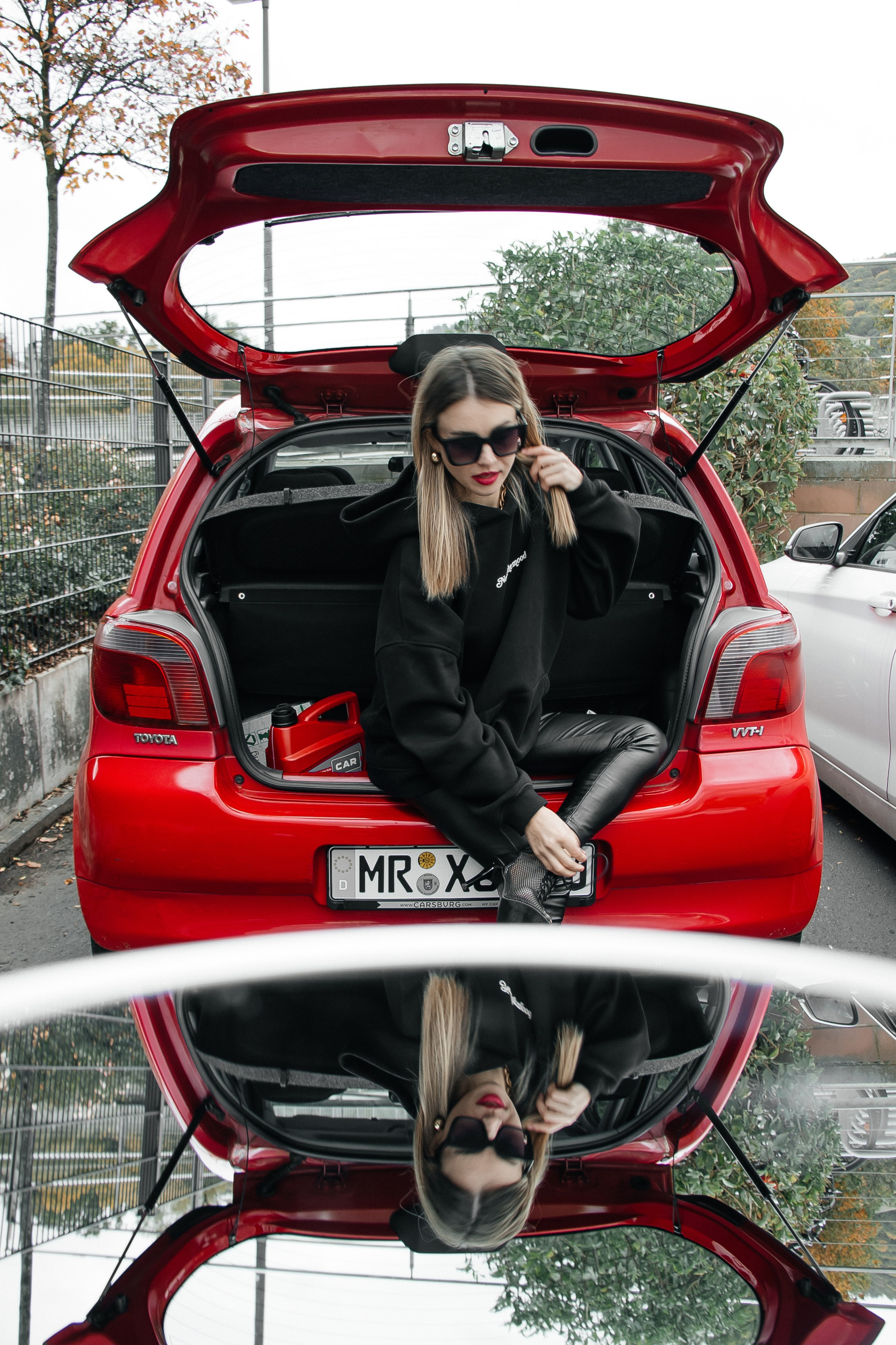 Red girl. PHOTOgrapher Germany MARBURG