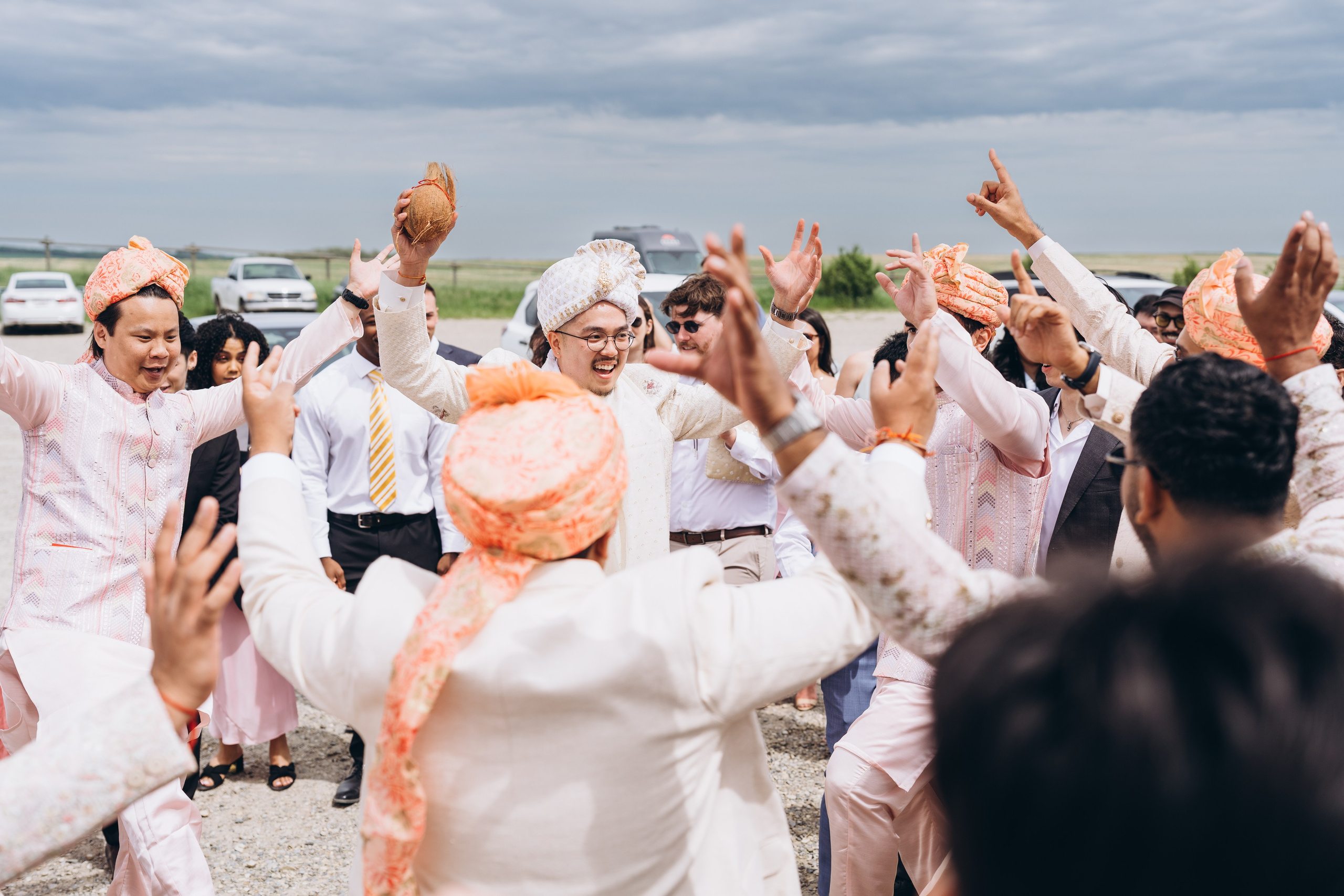 Jackie & Bindi. Calgary Wedding & Lifestyle Photographer — Yevhen Polishchuk
