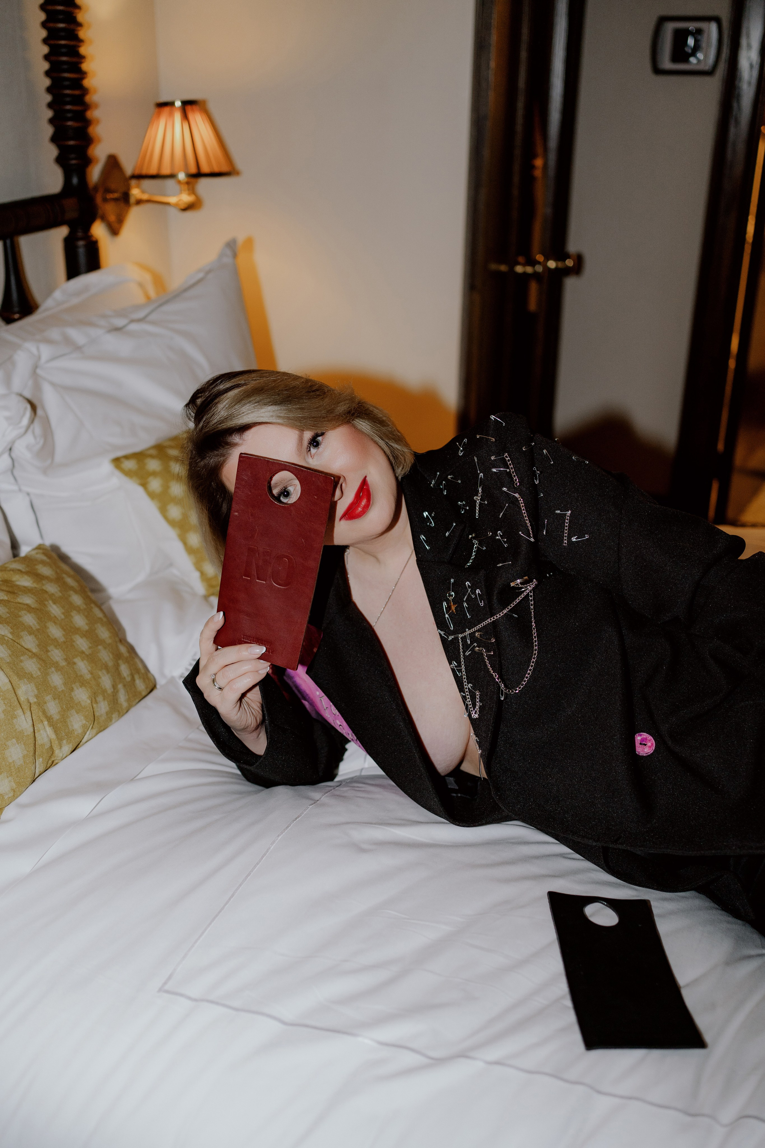 Photoshoot in the Ludlow hotel in New York. Videographer and photographer in New York // MAKAROV.VIDEO