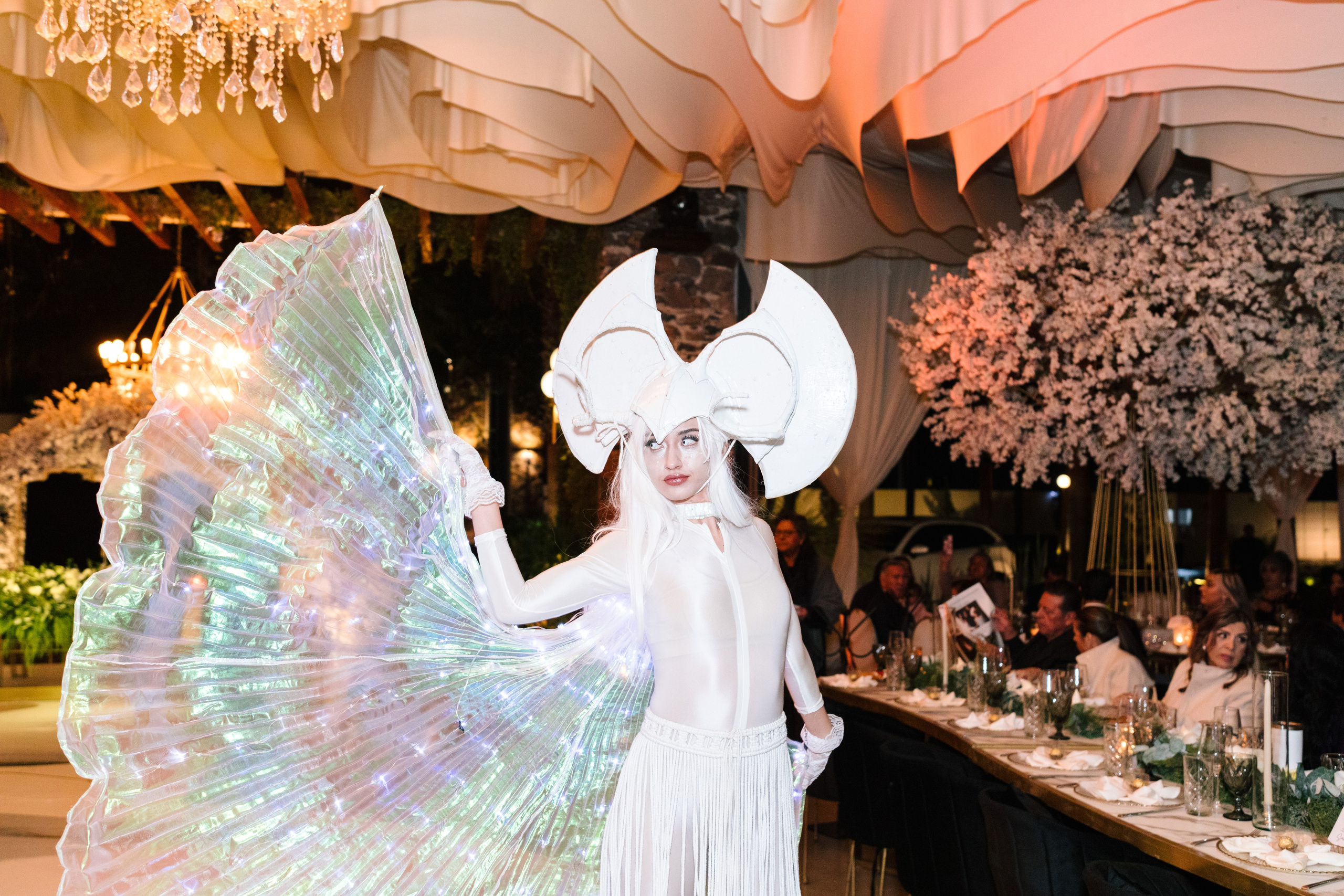 Alejandra y Salvador. Principal