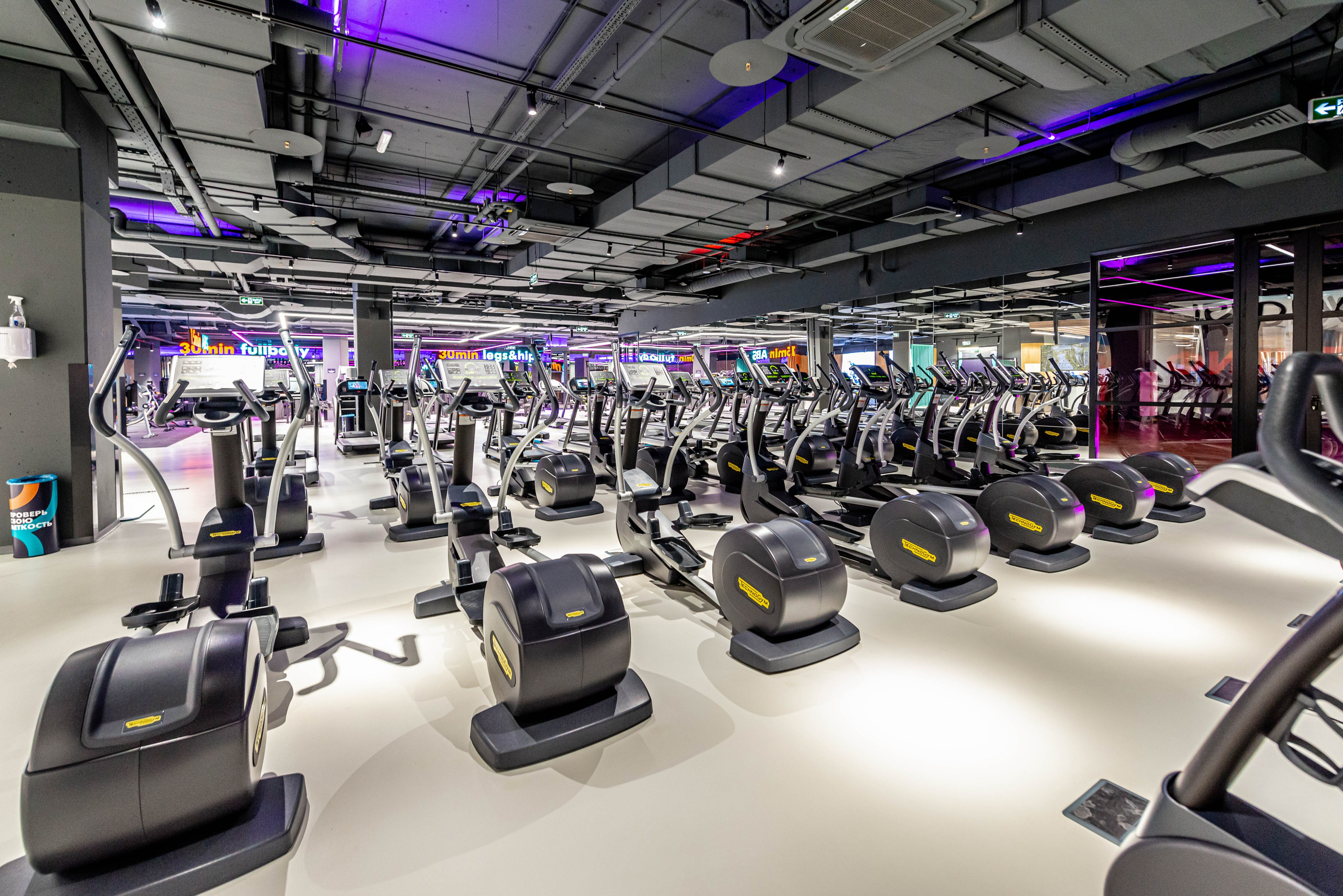 Фитнес-клуб DDX Fitness в Ростокино. PHOTOGRAPHER QUINTANA ROO