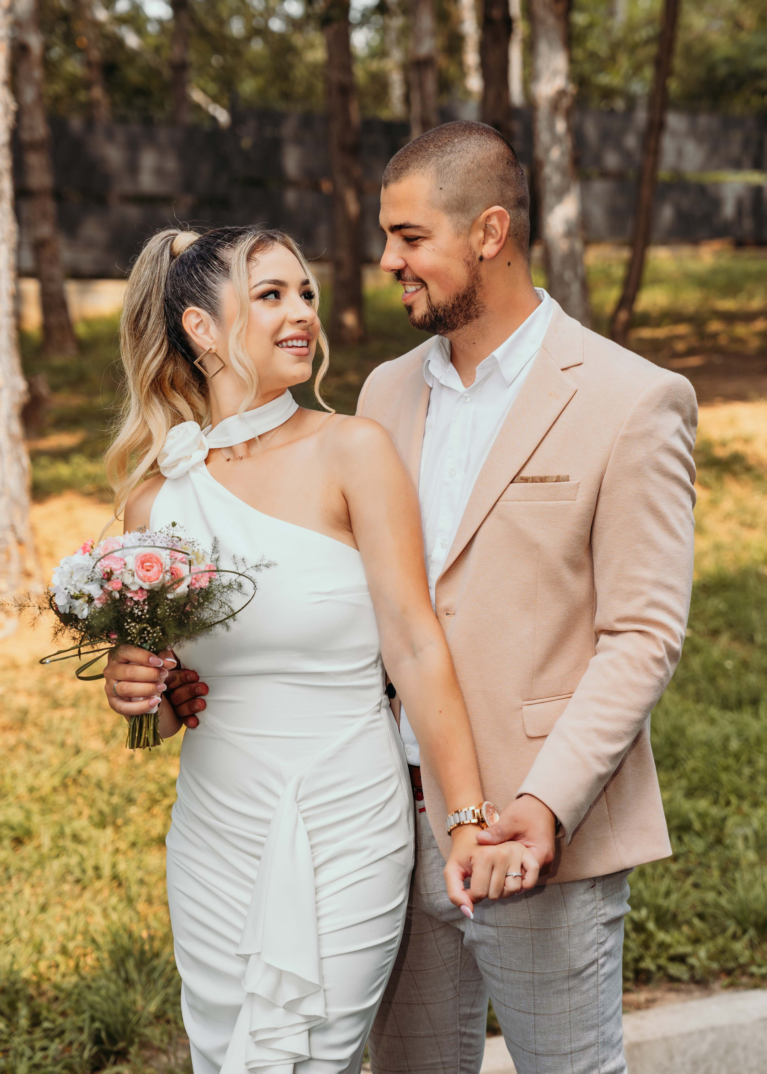 FOTOGRAFISANJE VENČANJA. DEČIJI FOTOGRAF BEOGRAD|NOVOGODISNJE FOTOGRAFISANJE|CAKE SMASH