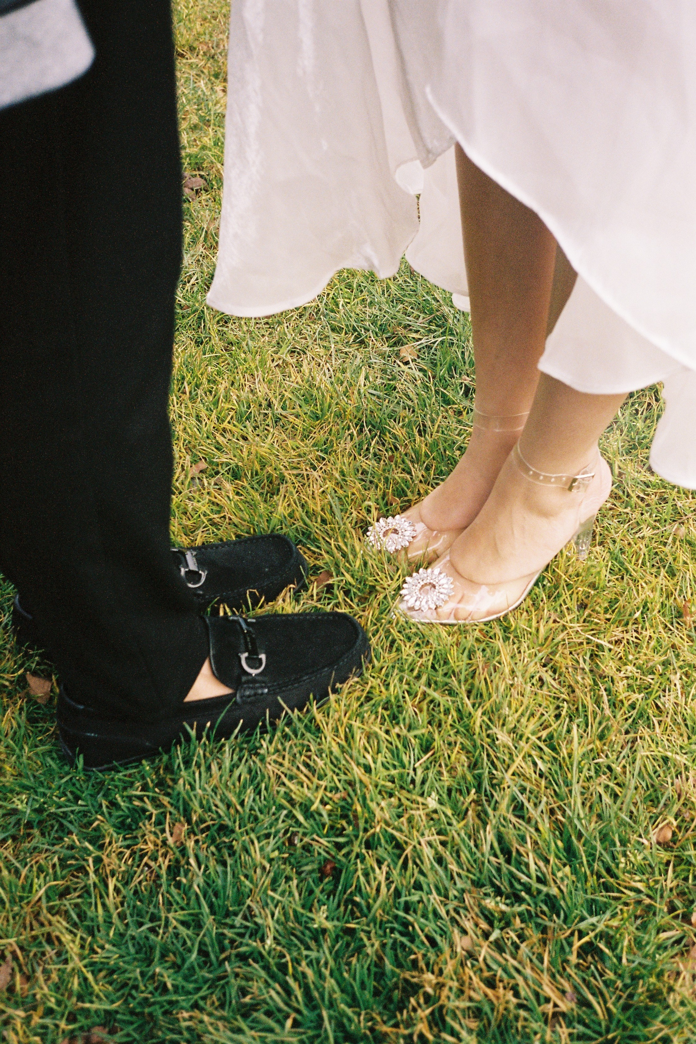 Lake Como Elopement | Sneak Peek. Wedding photographer in Italy