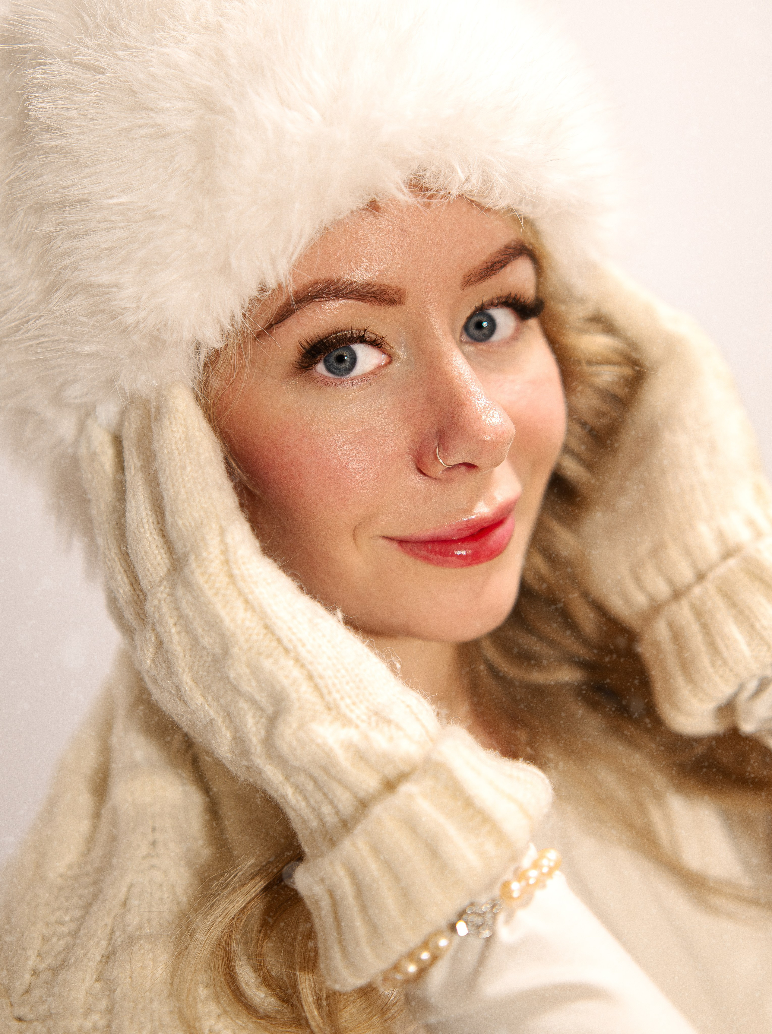 Julia Winter. Women’s photographer in Coventry, UK. Boudoir and portraits are my focus; I also capture couples, mini weddings, maternity & newborns