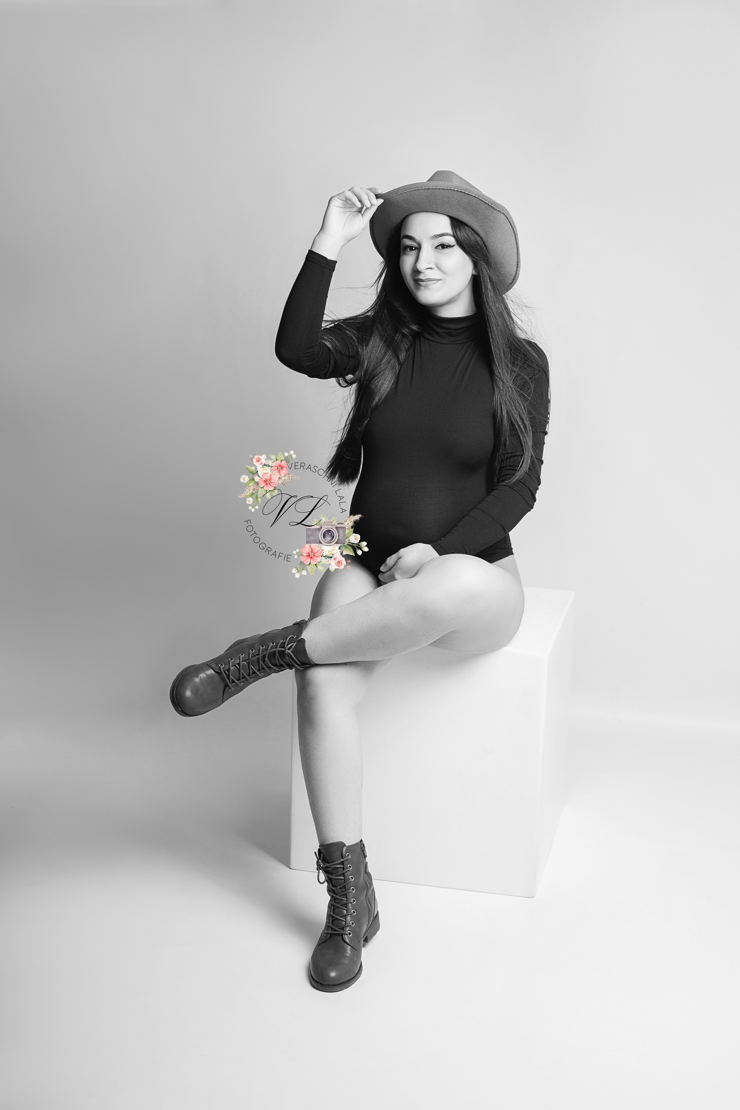 BABYBAUCH. Neugeboren und Babybauchfotoshooting in Cloppenburg