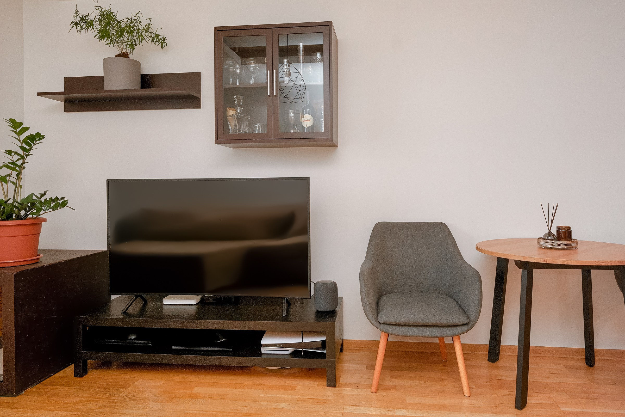 Kubiliaus g. 4b. Elina Sapiega fotografė Vilniuje