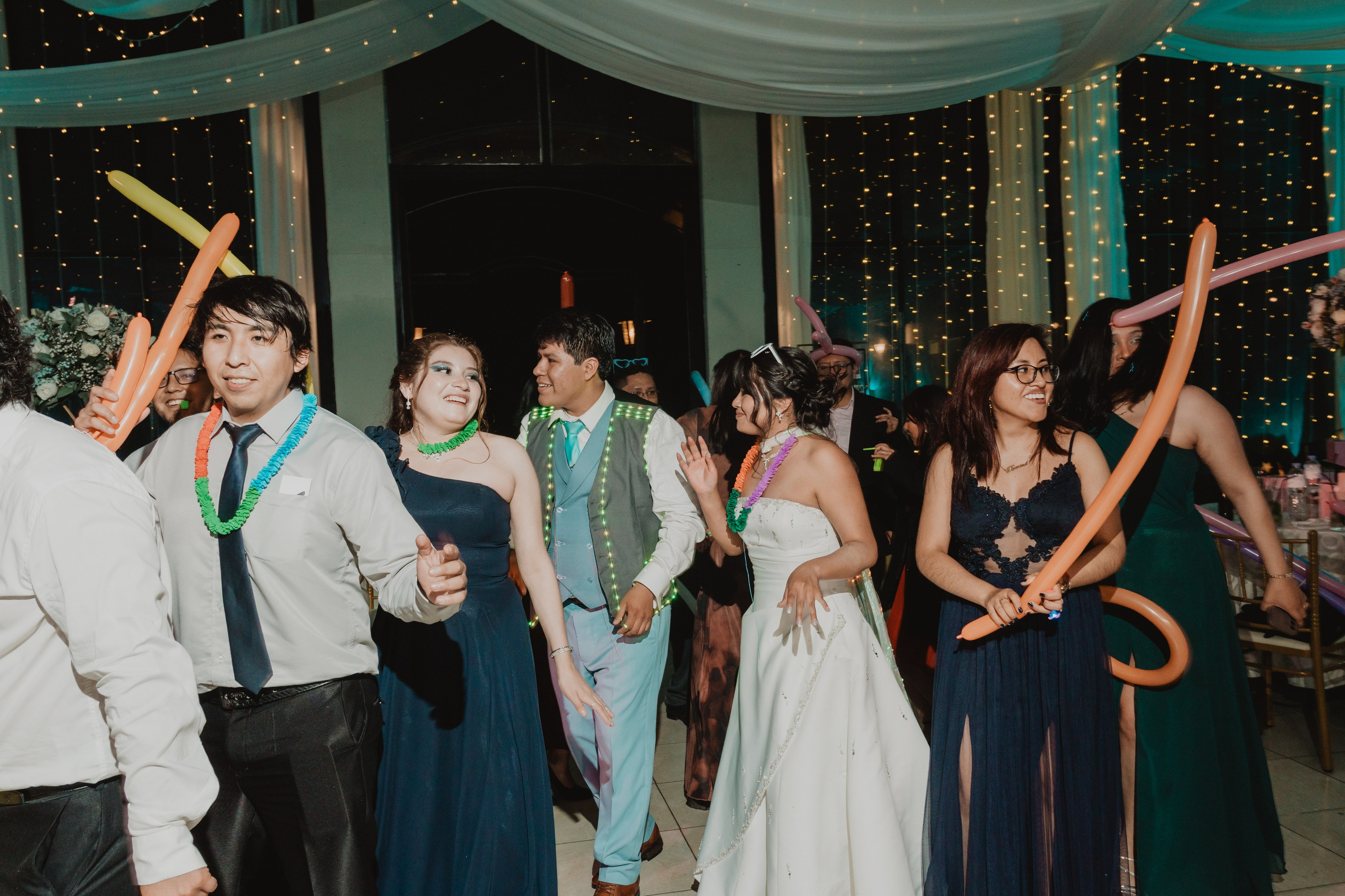 STEISY + EMMANUEL | BODA RELIGIOSA. Studio KVTA | Fotografía y Video de Bodas en Arequipa