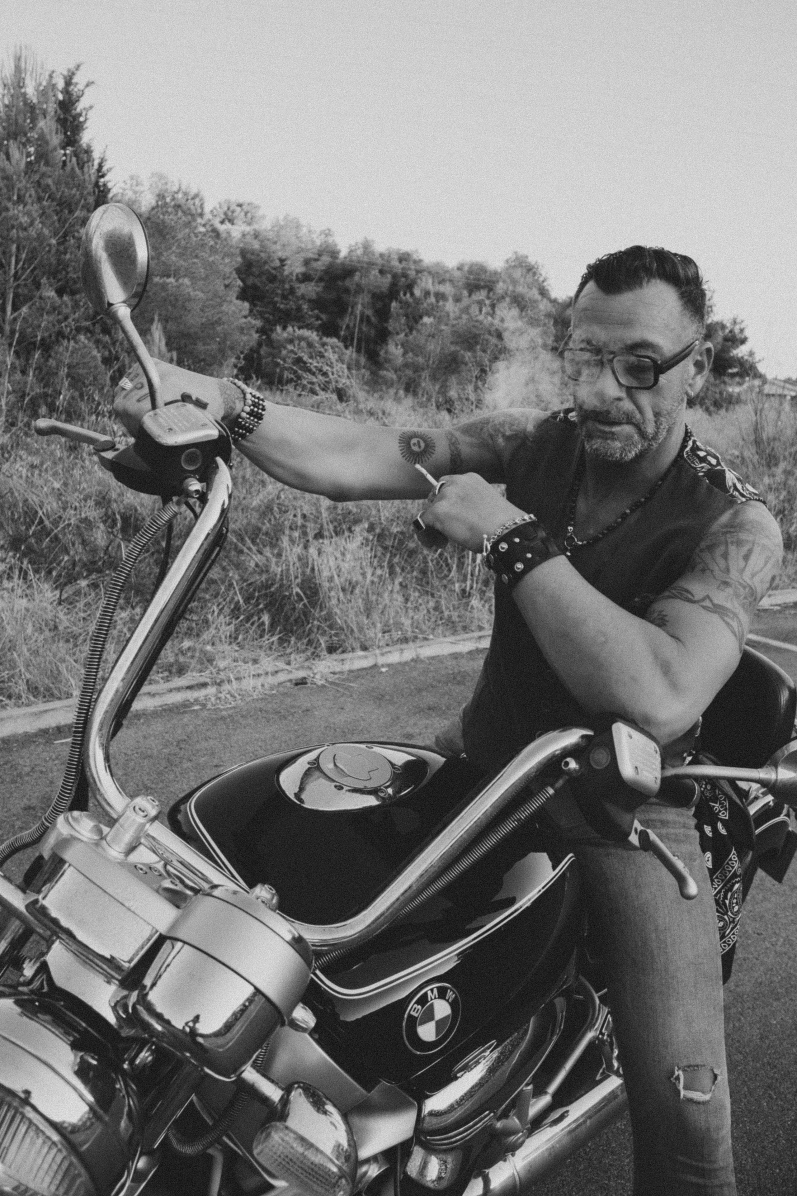 Фотосессия пары на мотоцикле. Профессиональная фотосъемка в Калафелле — Елена Медведева