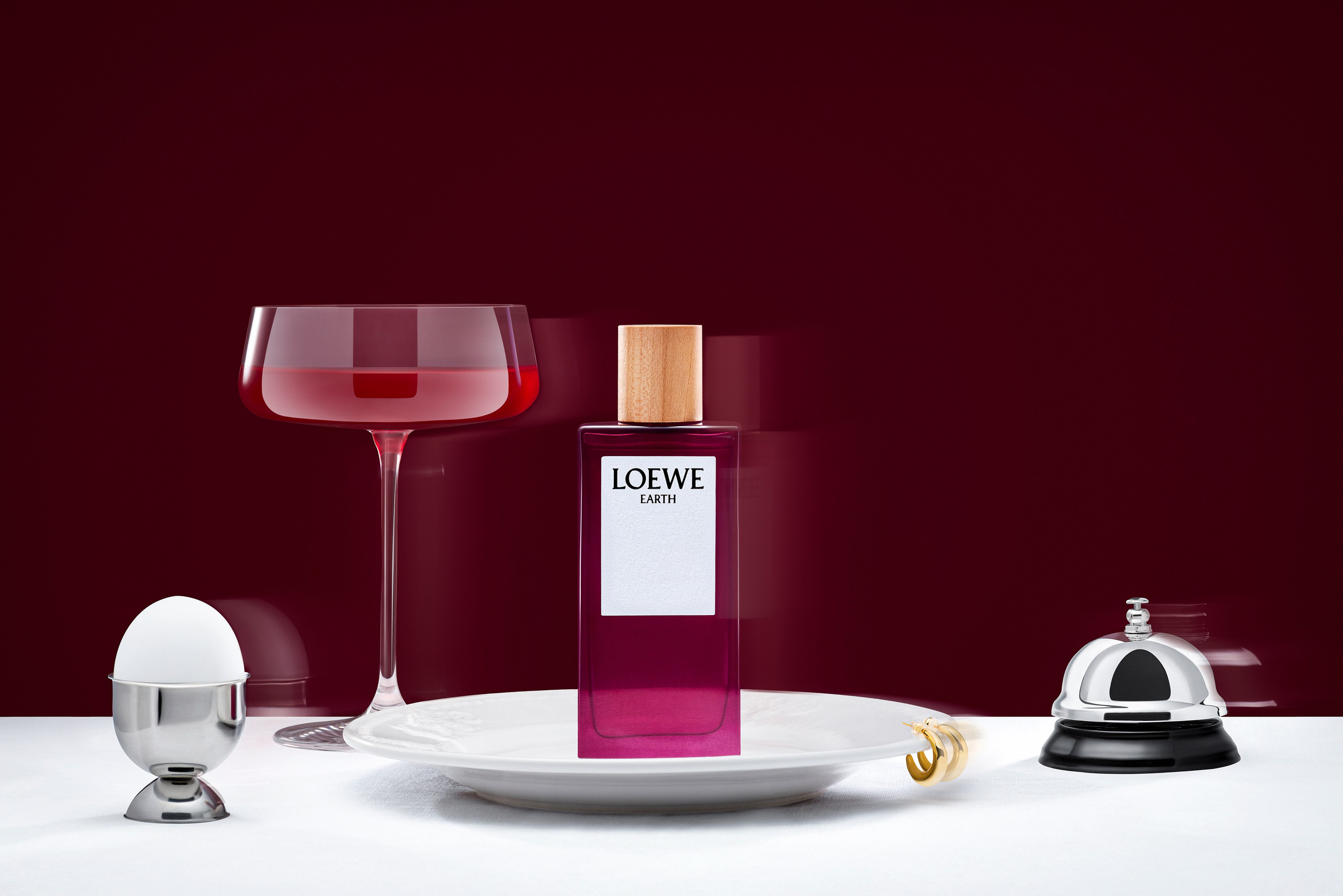 perfume retouching, fragrance product editing, perfume bottle retouch, fragrance photography editing, high-end perfume editing, bottle reflection retouching, perfume label editing, luxury perfume retouching, perfume e-commerce editing, fragrance product enhancement, commercial perfume retouch, perfume product photography, clean perfume retouching, beauty product retouching, perfume photography for social media, perfume ad retouching, polished bottle editing, professional fragrance retouching, perfume campaign visuals, bottle color correction, perfume photo enhancement